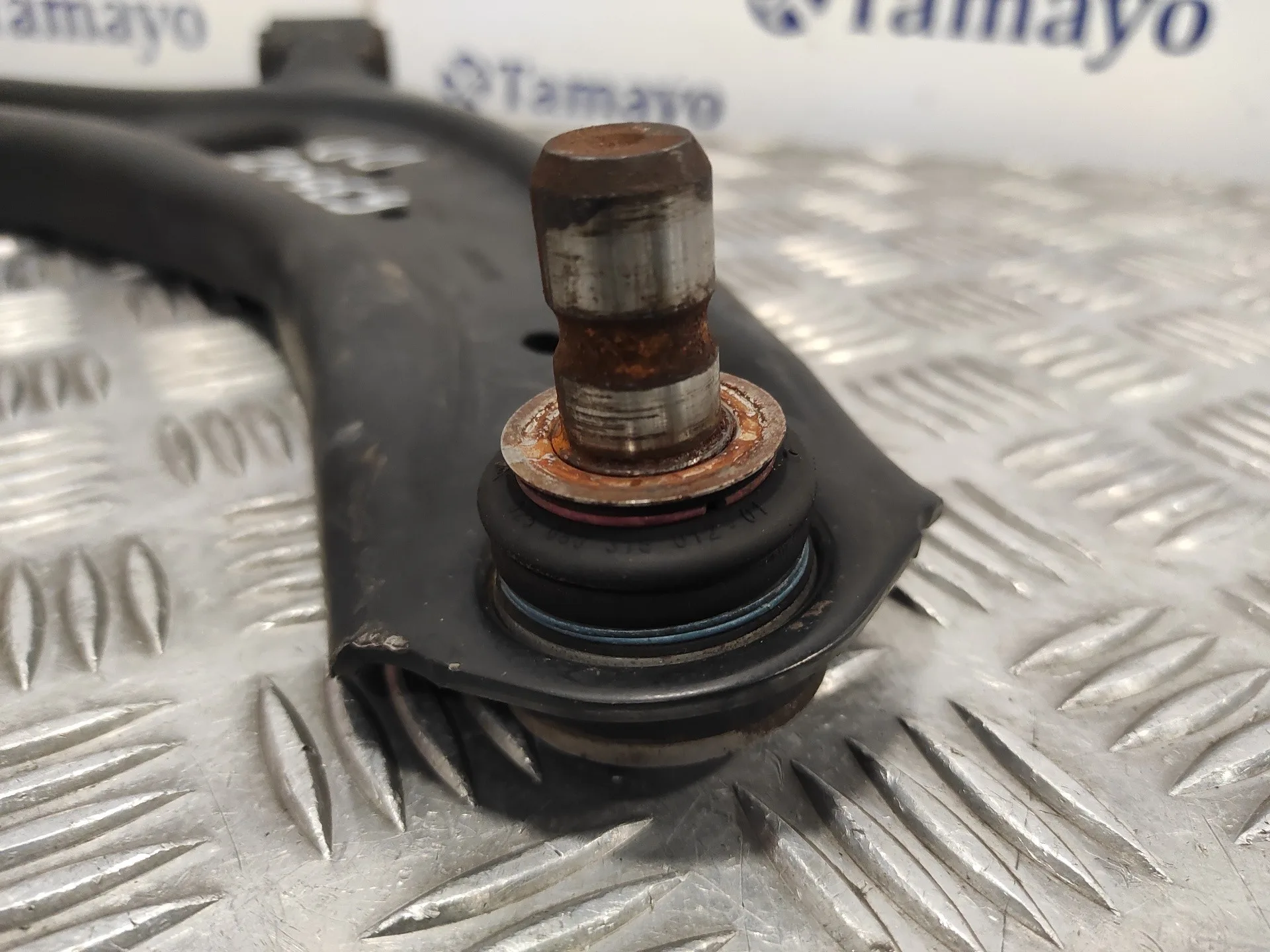 Brazo Suspension Inferior Delantero Derecho para Ford Fiesta (Ce1)