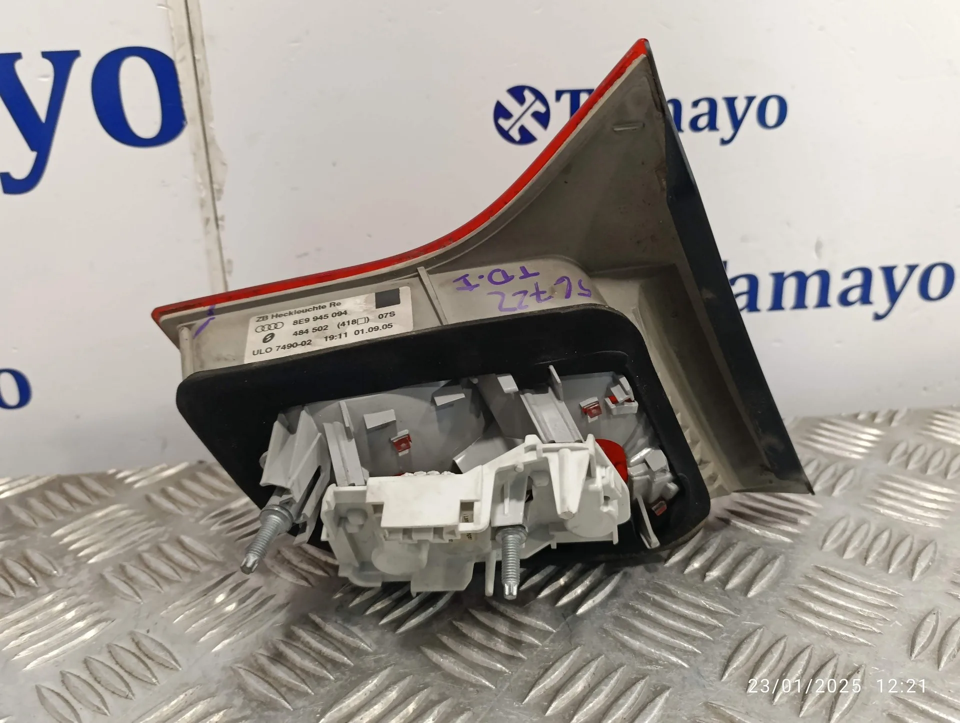 Piloto Trasero Derecho Interior para Audi A4 Avant (8E)