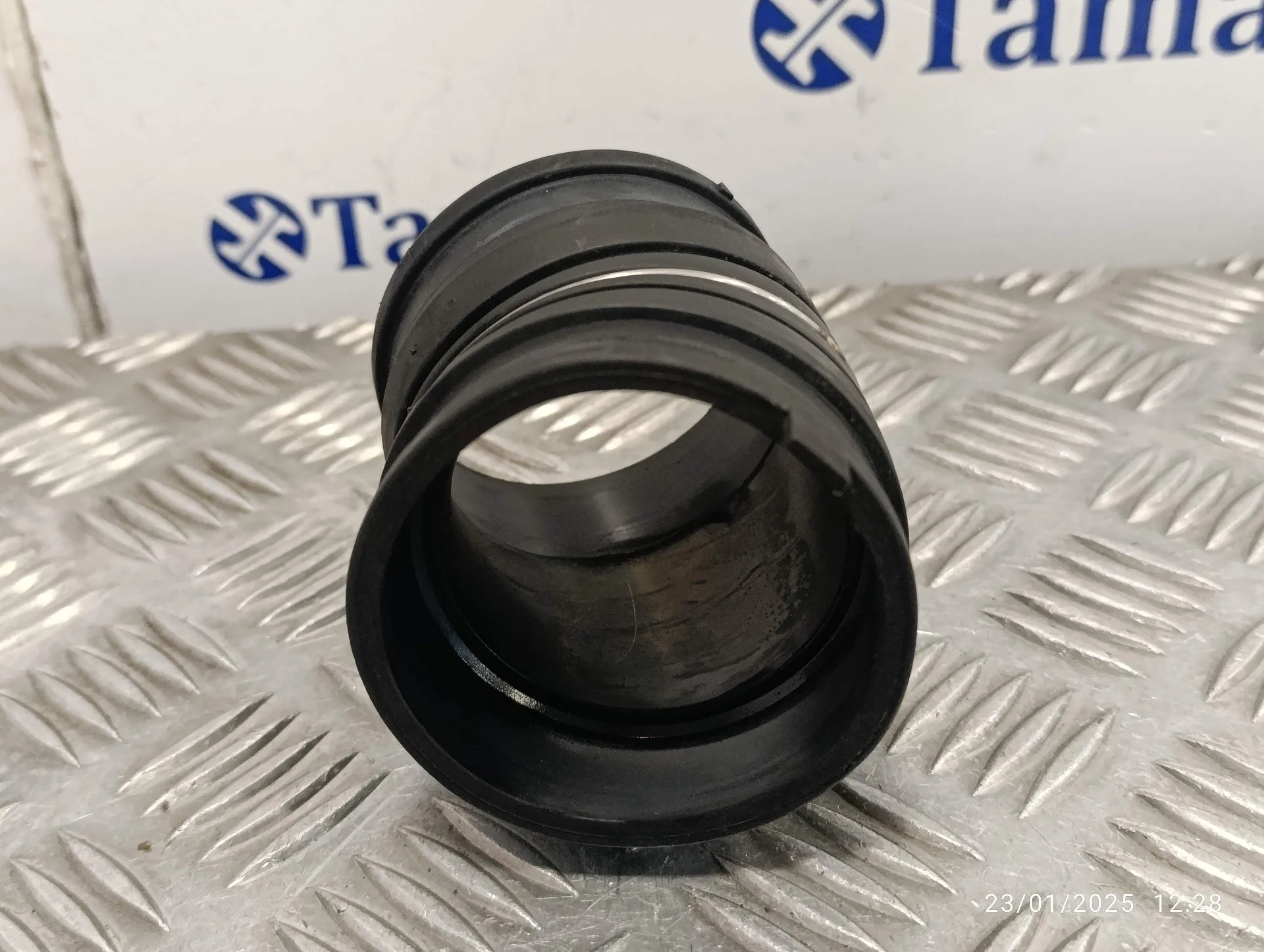 Tubo para Mercedes-Benz Clase E (W210) Berlina
