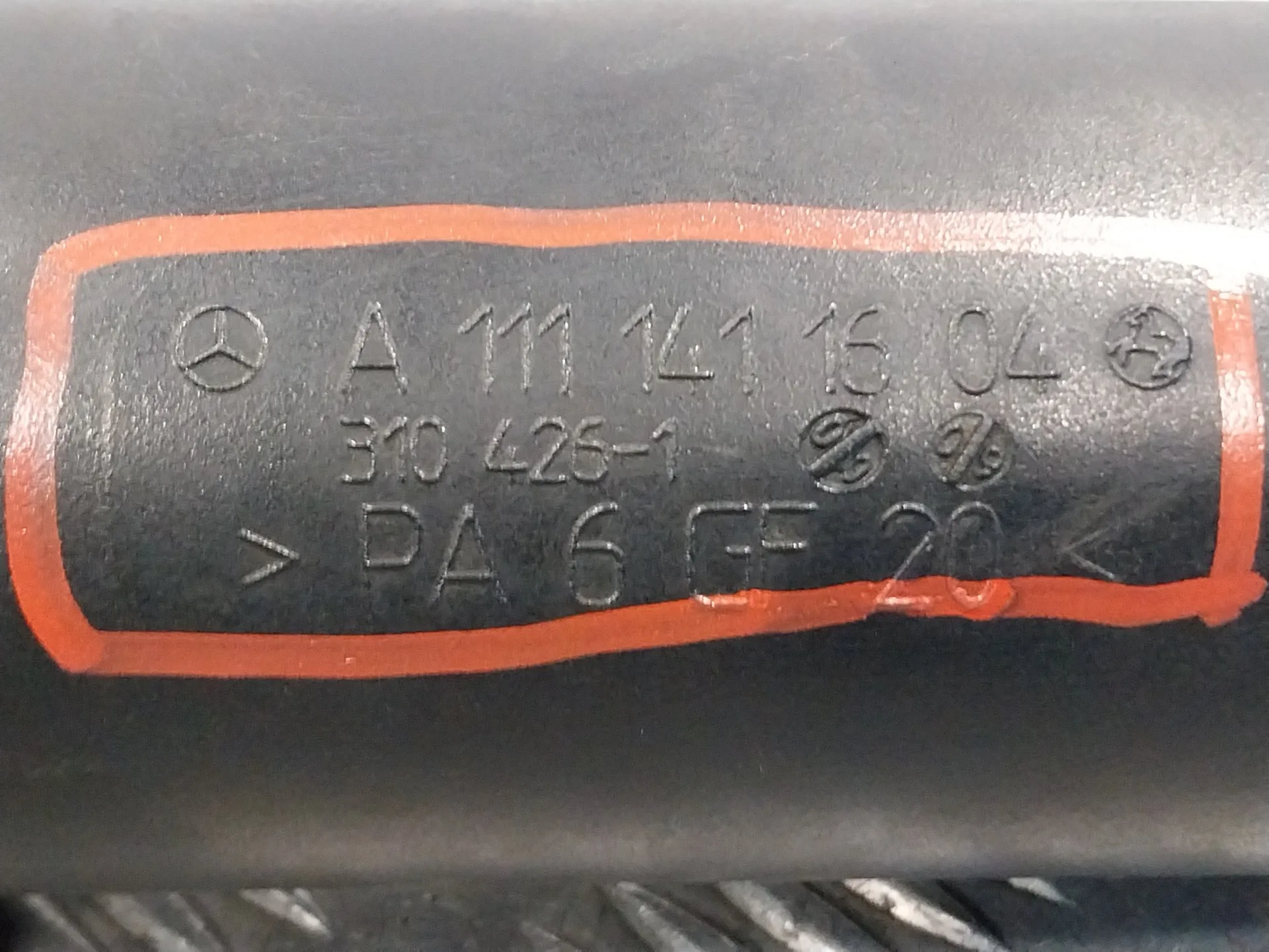 Tubo para Mercedes-Benz Clase E (W210) Berlina