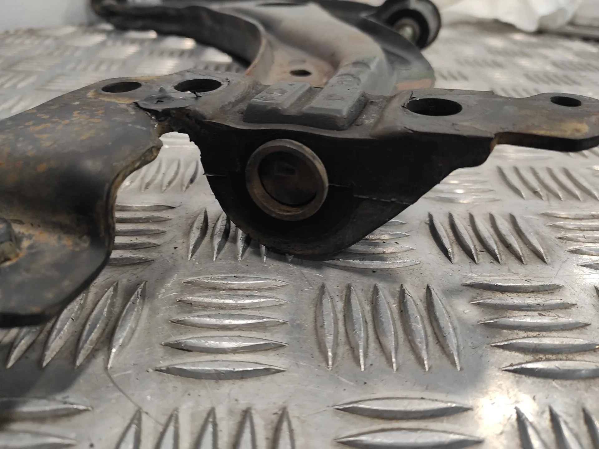 Brazo Suspension Inferior Delantero Izquierdo para Fiat Doblo (119)