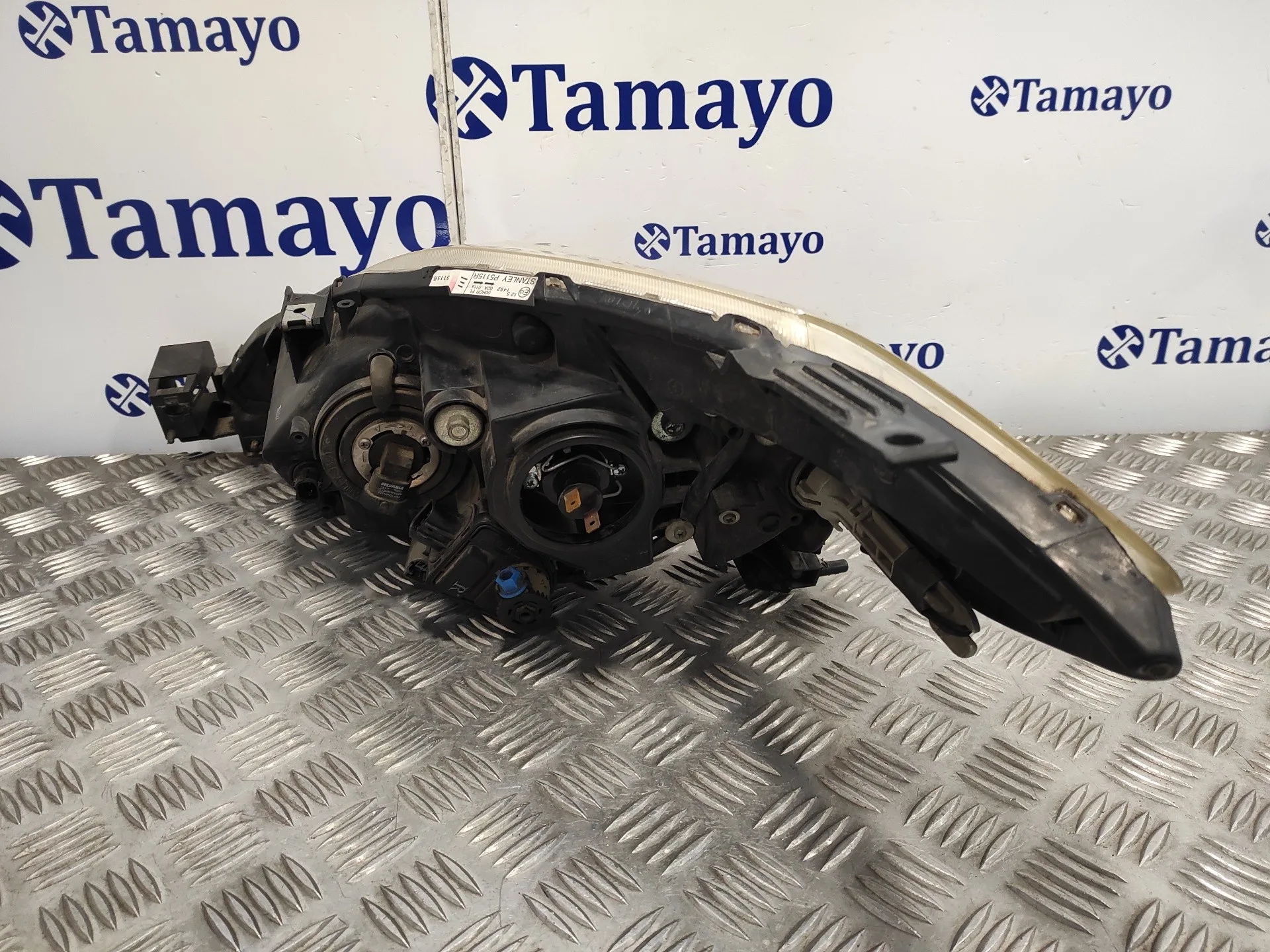 Faro Derecho para Mazda 5 Berl. (Cr)