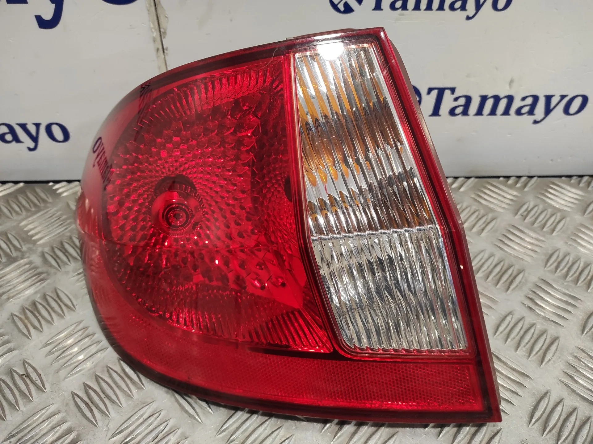 Piloto Trasero Izquierdo para Hyundai Getz (Tb)