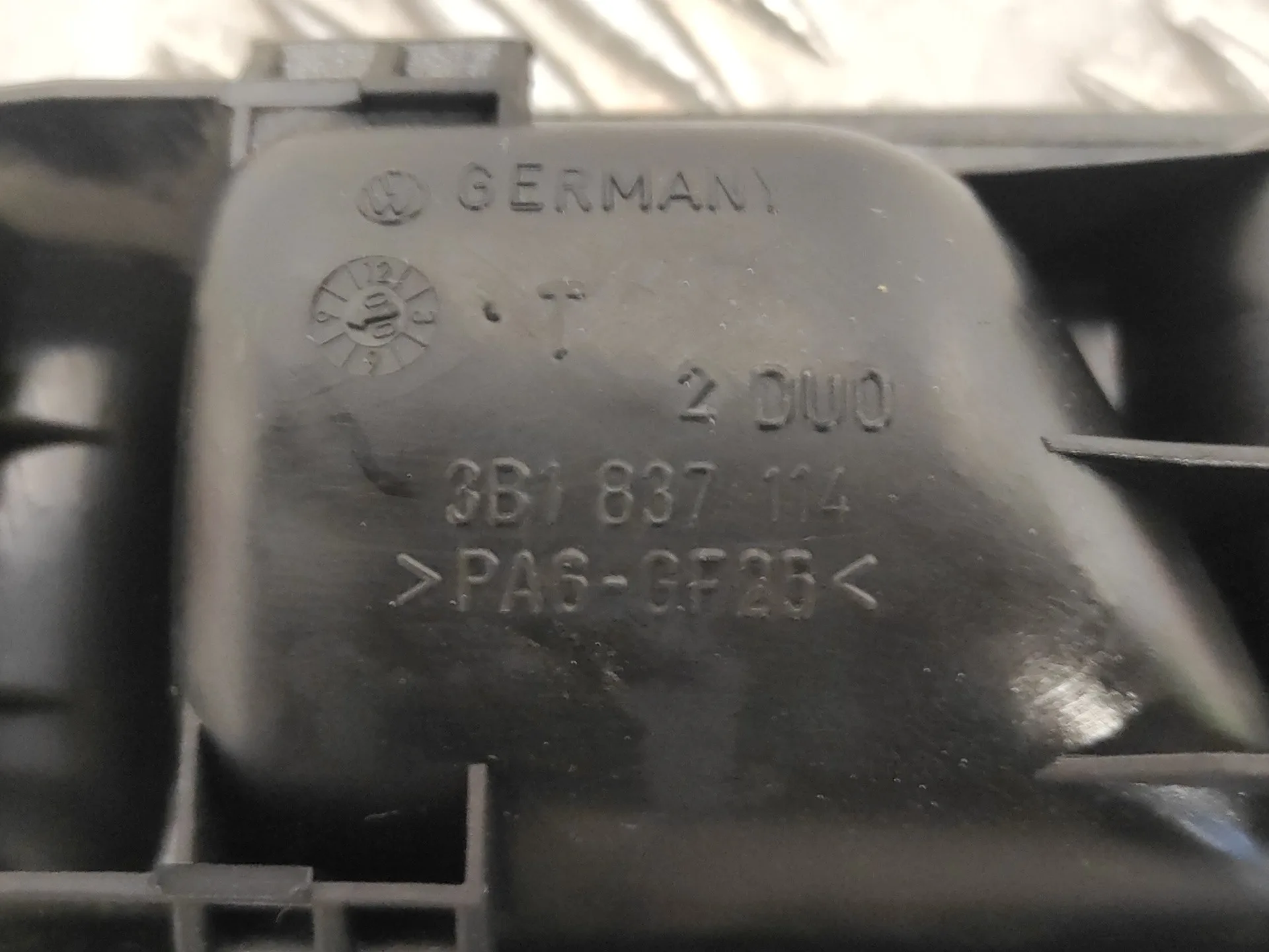 Maneta Interior Delantera Derecha para Volkswagen Passat (321/23/27/31)