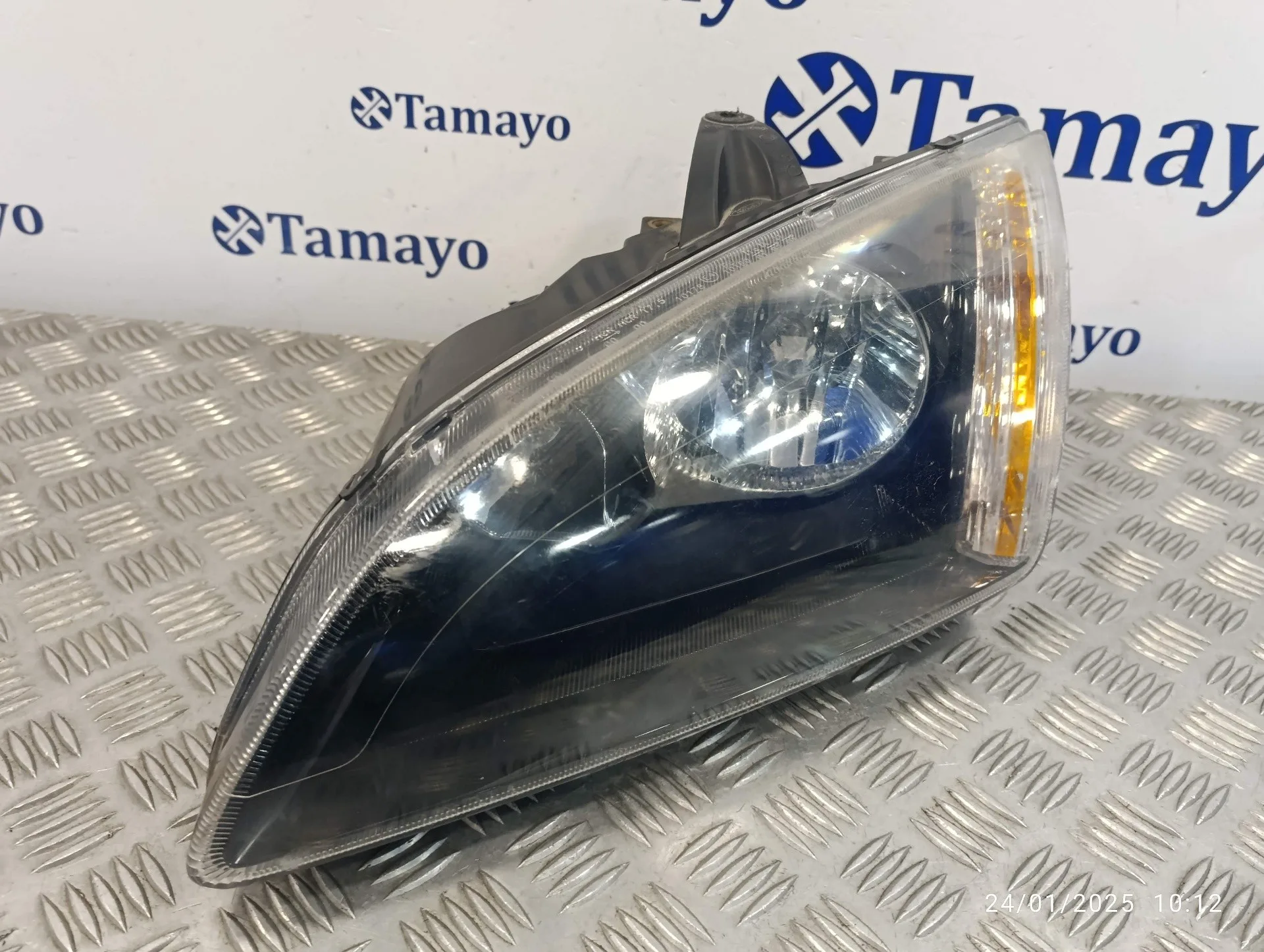 Faro Izquierdo para Ford Focus Berlina (Cap)
