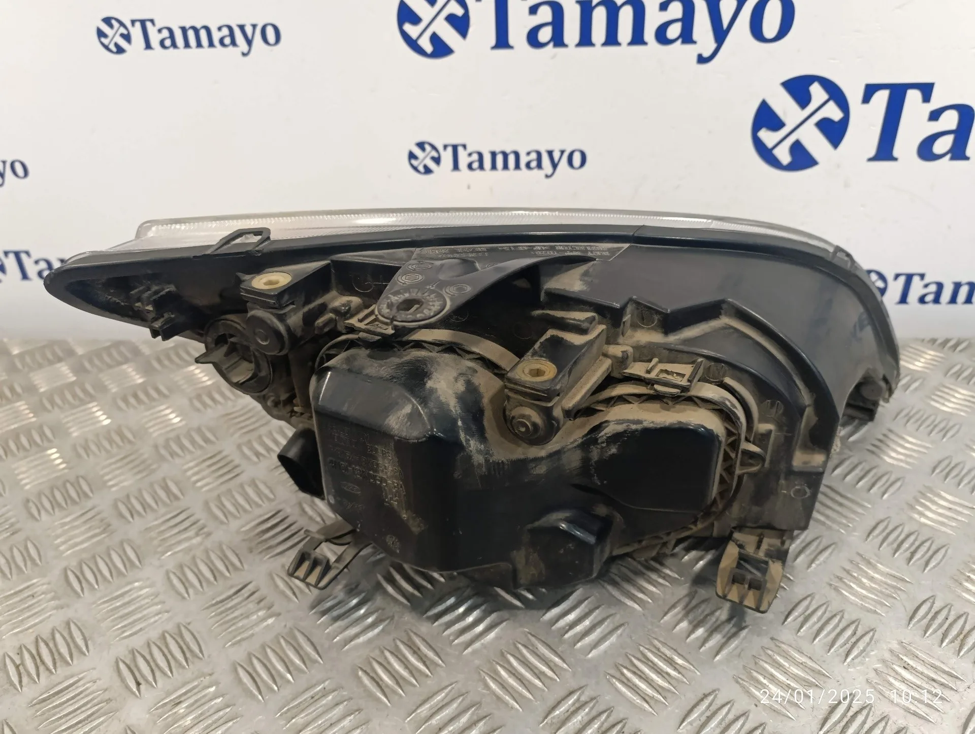 Faro Izquierdo para Ford Focus Berlina (Cap)