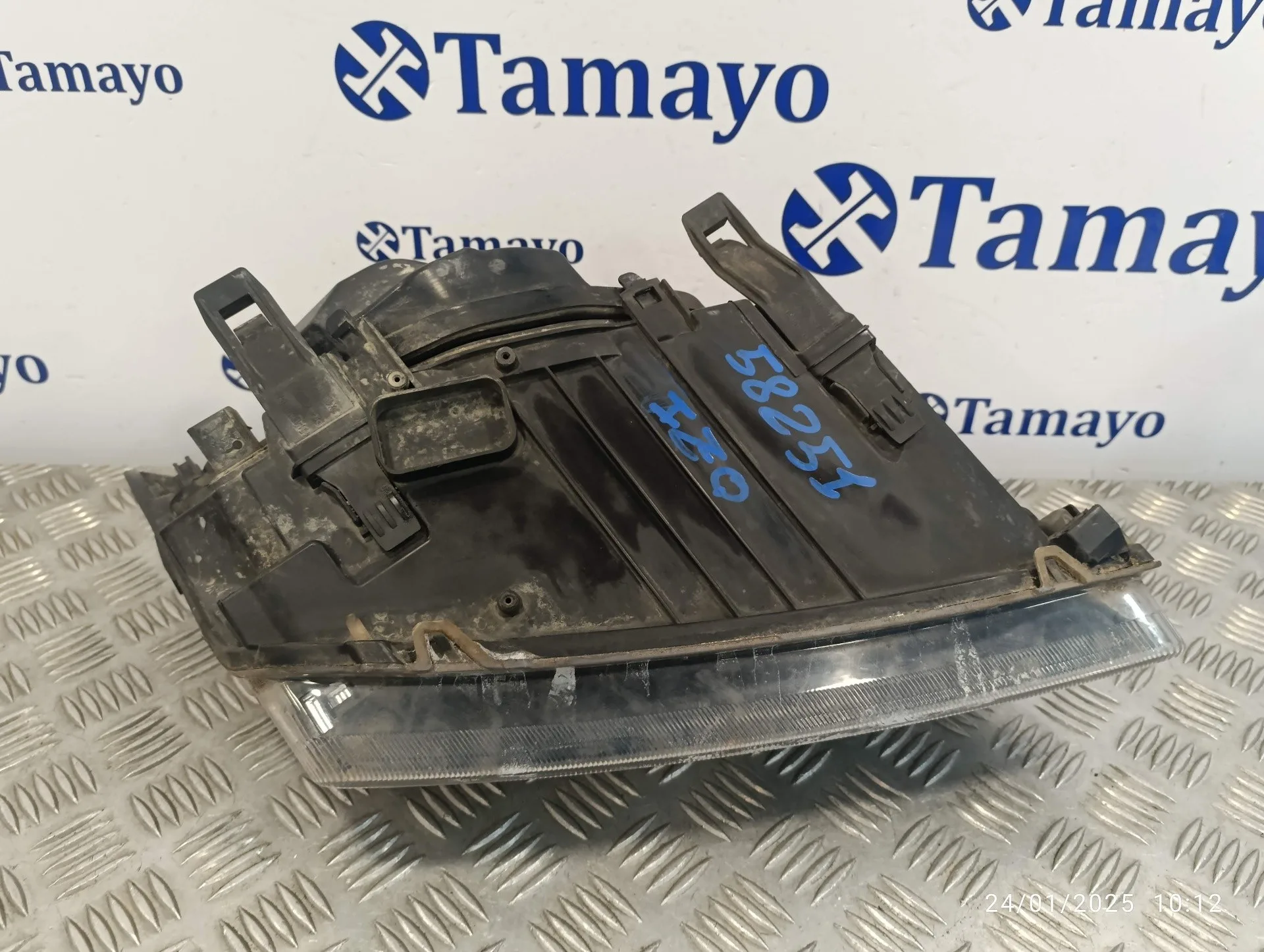 Faro Izquierdo para Ford Focus Berlina (Cap)