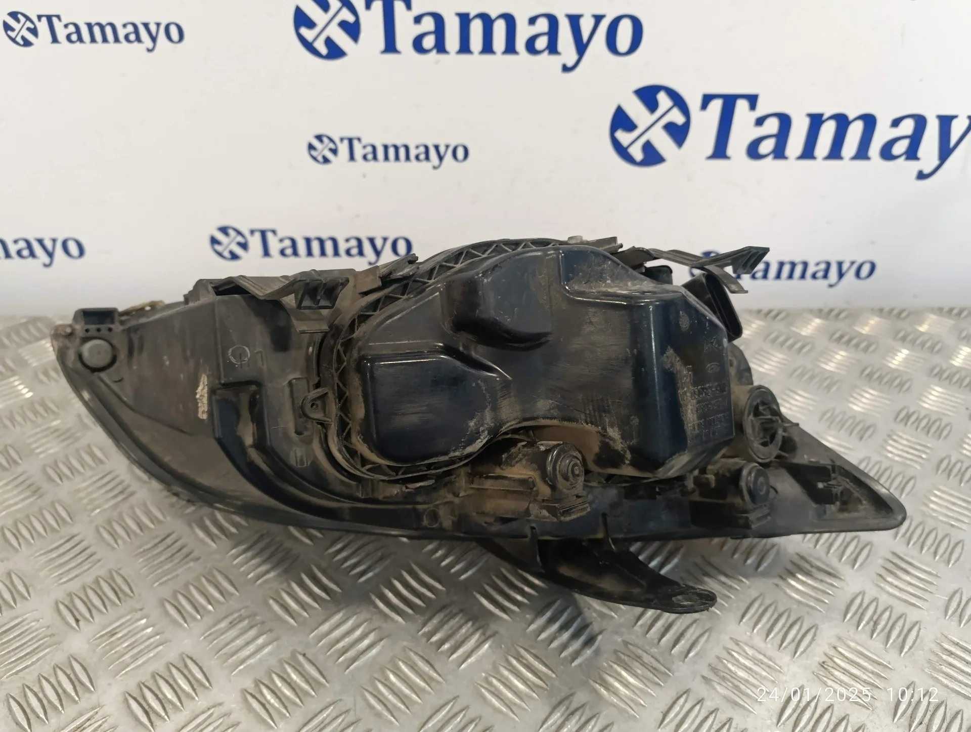 Faro Izquierdo para Ford Focus Berlina (Cap)