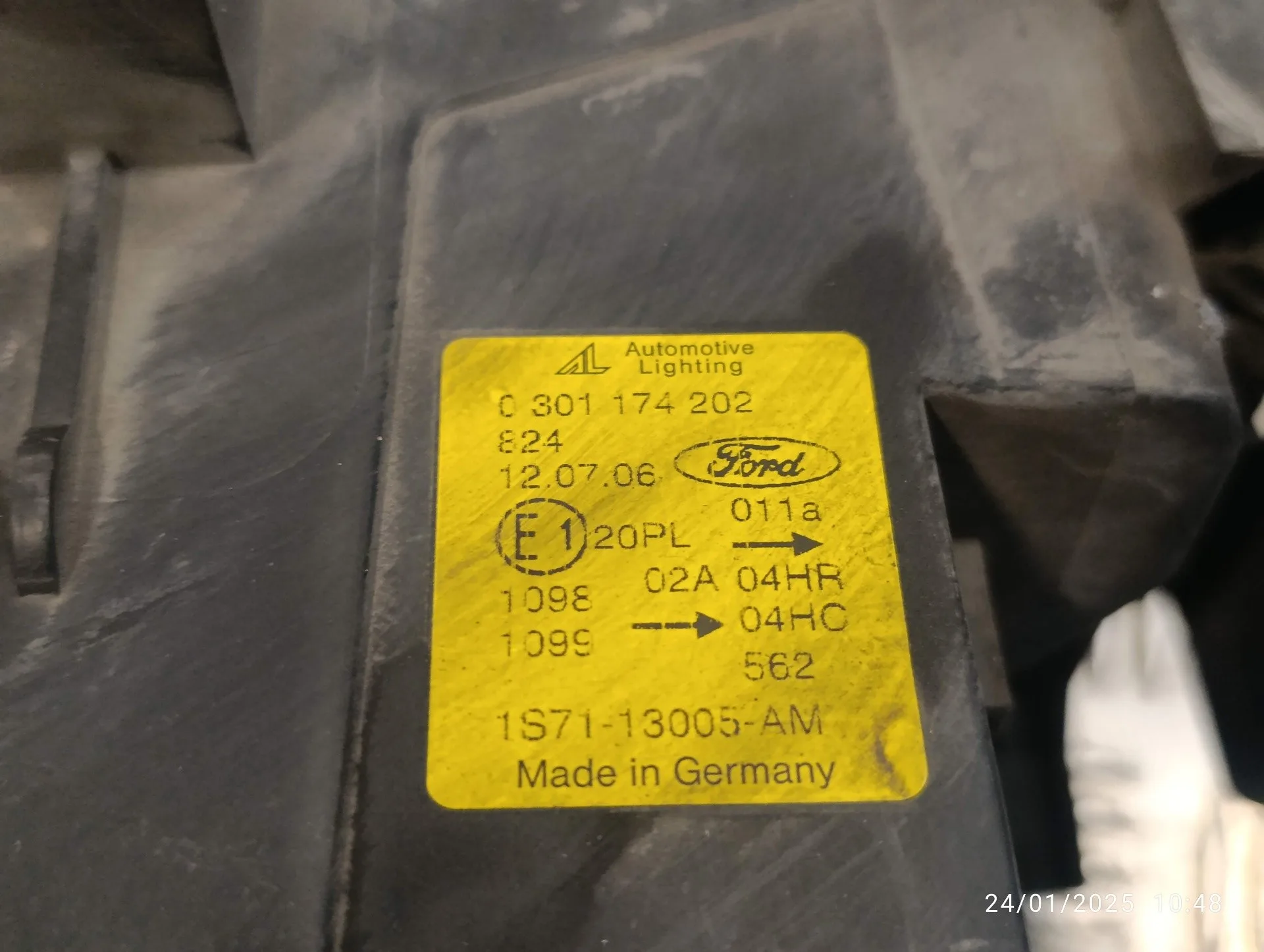 Faro Derecho para Ford Mondeo Berlina (Ge)