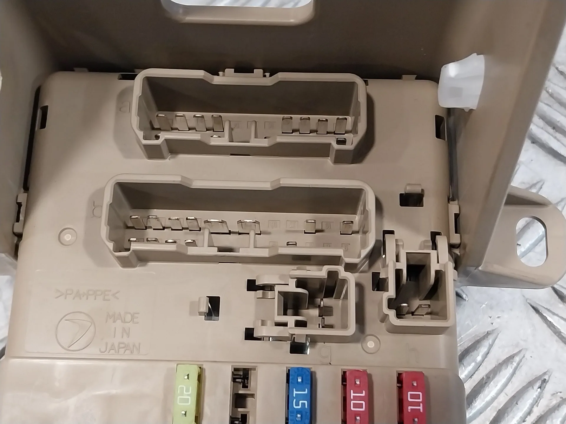 Caja Reles / Fusibles para Subaru Xv