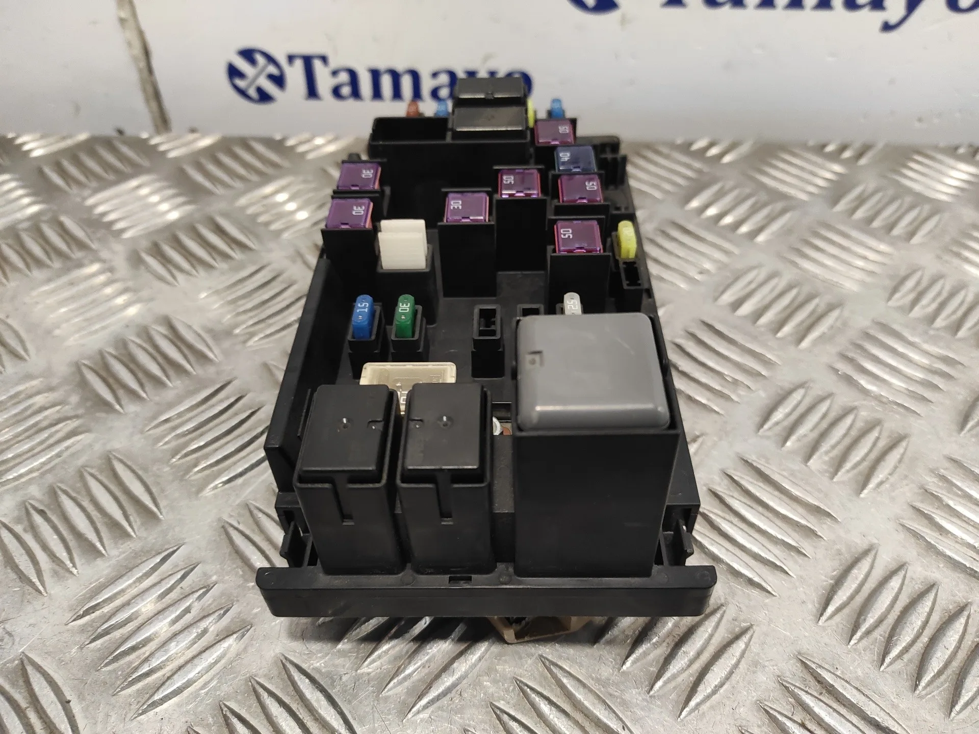 Caja Reles / Fusibles para Subaru Xv