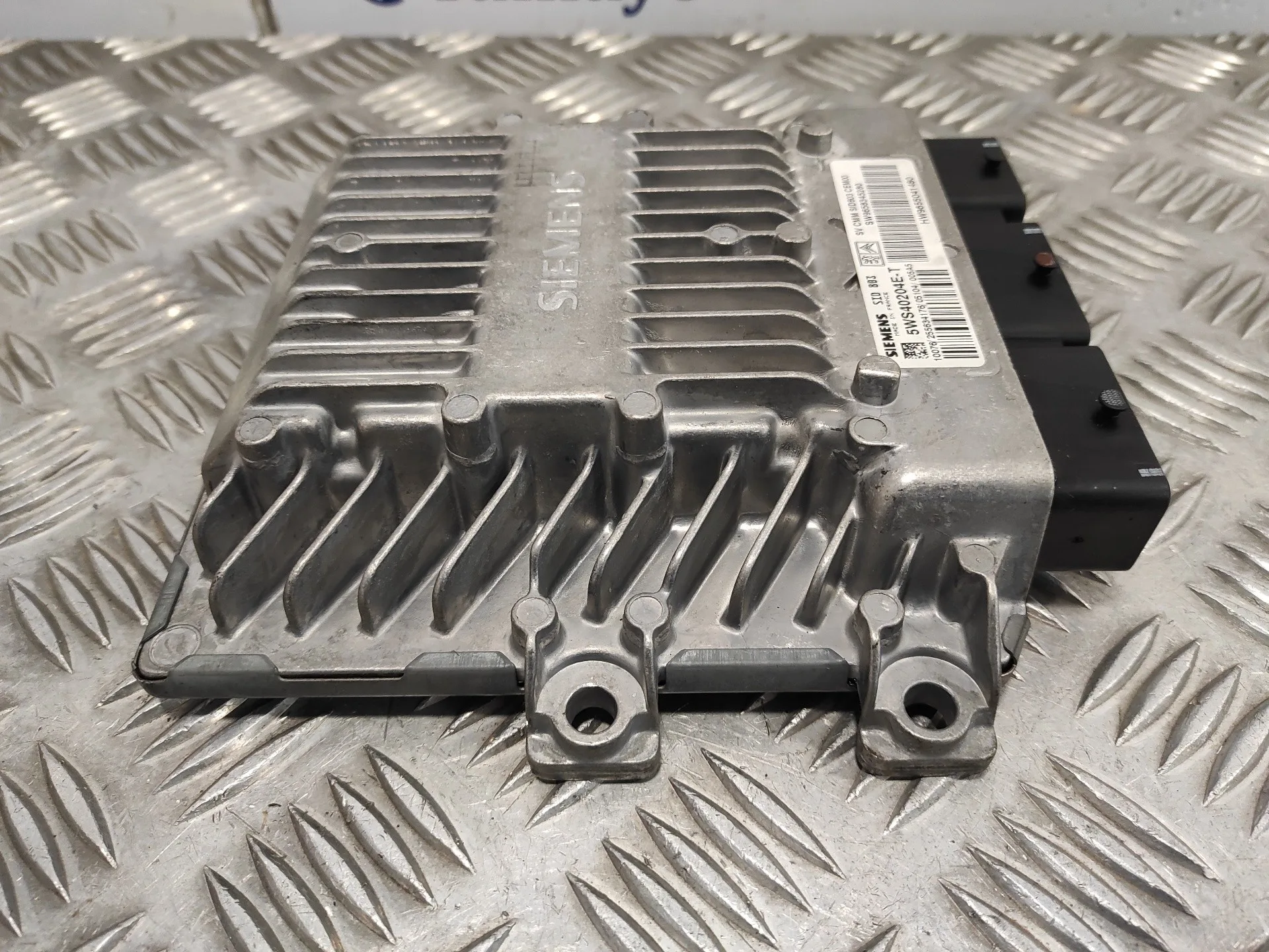 Centralita Motor Uce para Opel Astra H Berlina