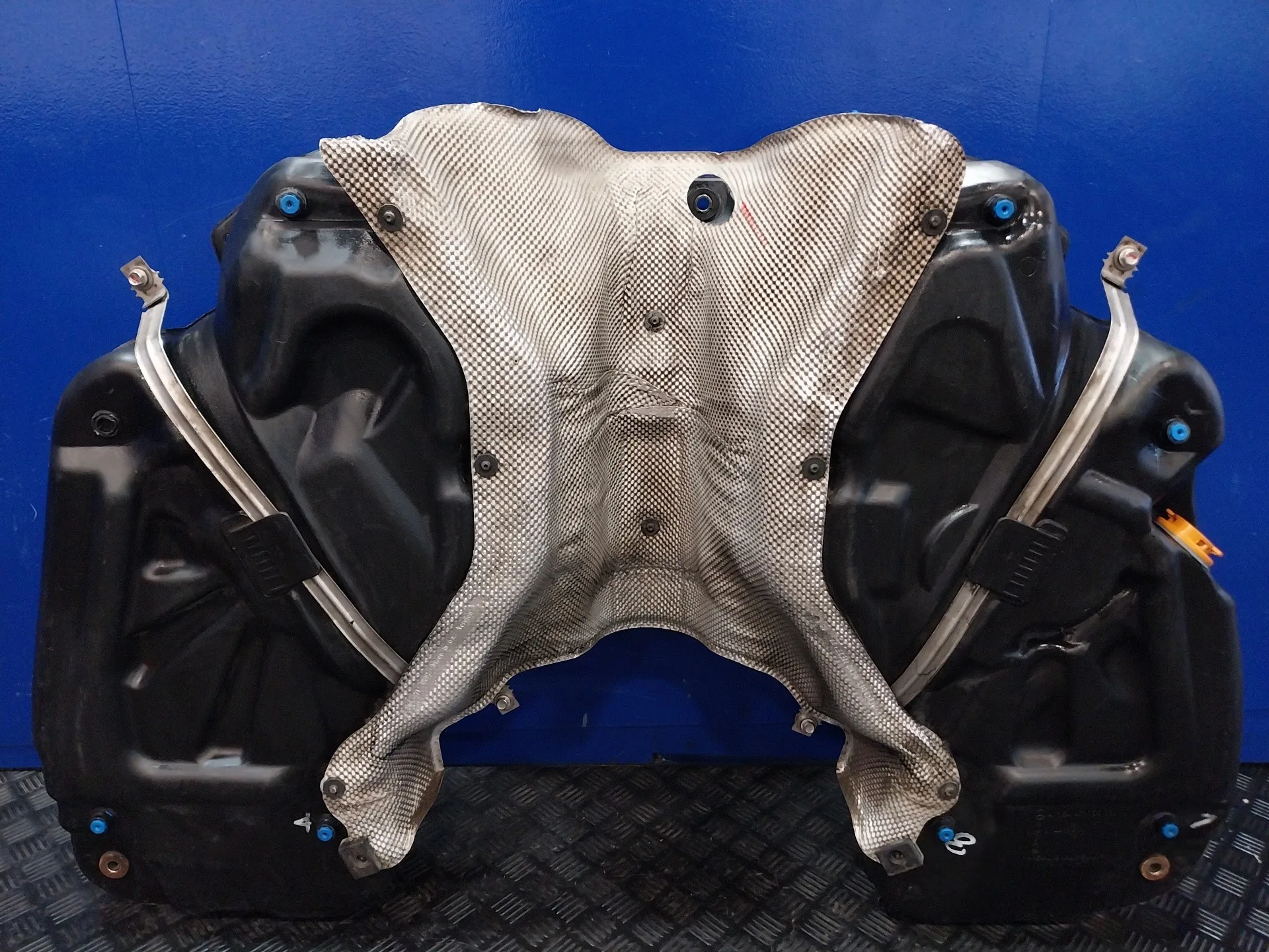 Deposito Combustible para Mercedes-Benz Clase M (W164)