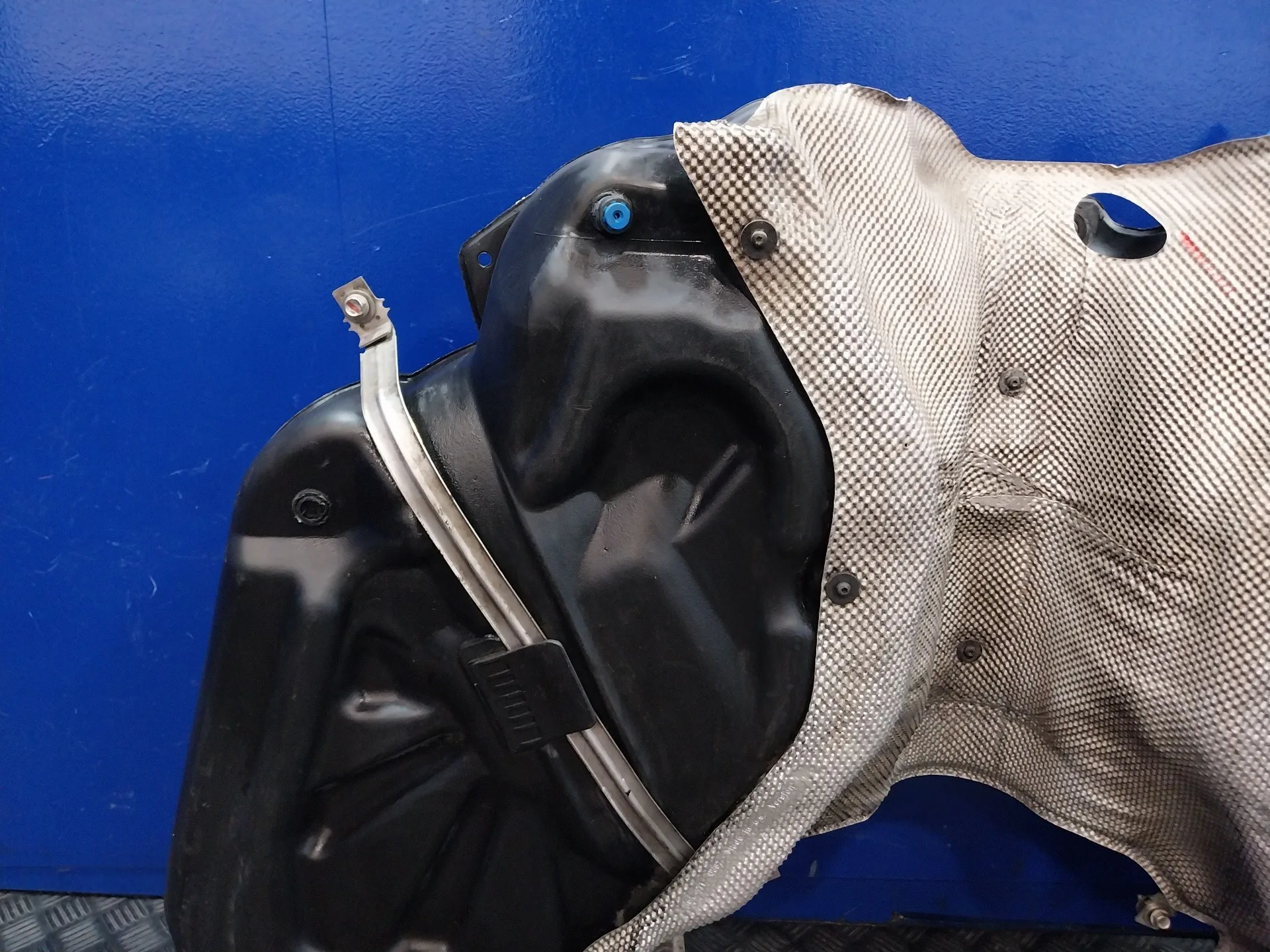 Deposito Combustible para Mercedes-Benz Clase M (W164)
