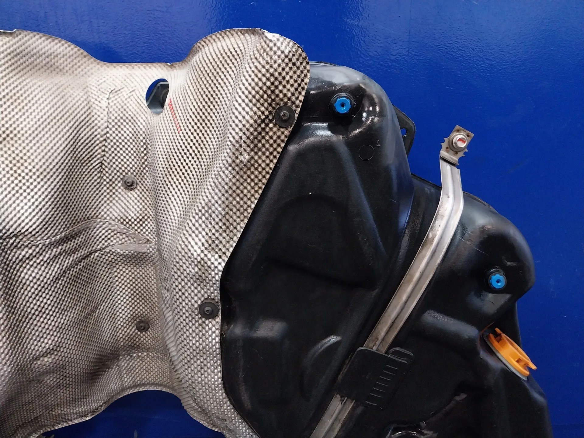 Deposito Combustible para Mercedes-Benz Clase M (W164)