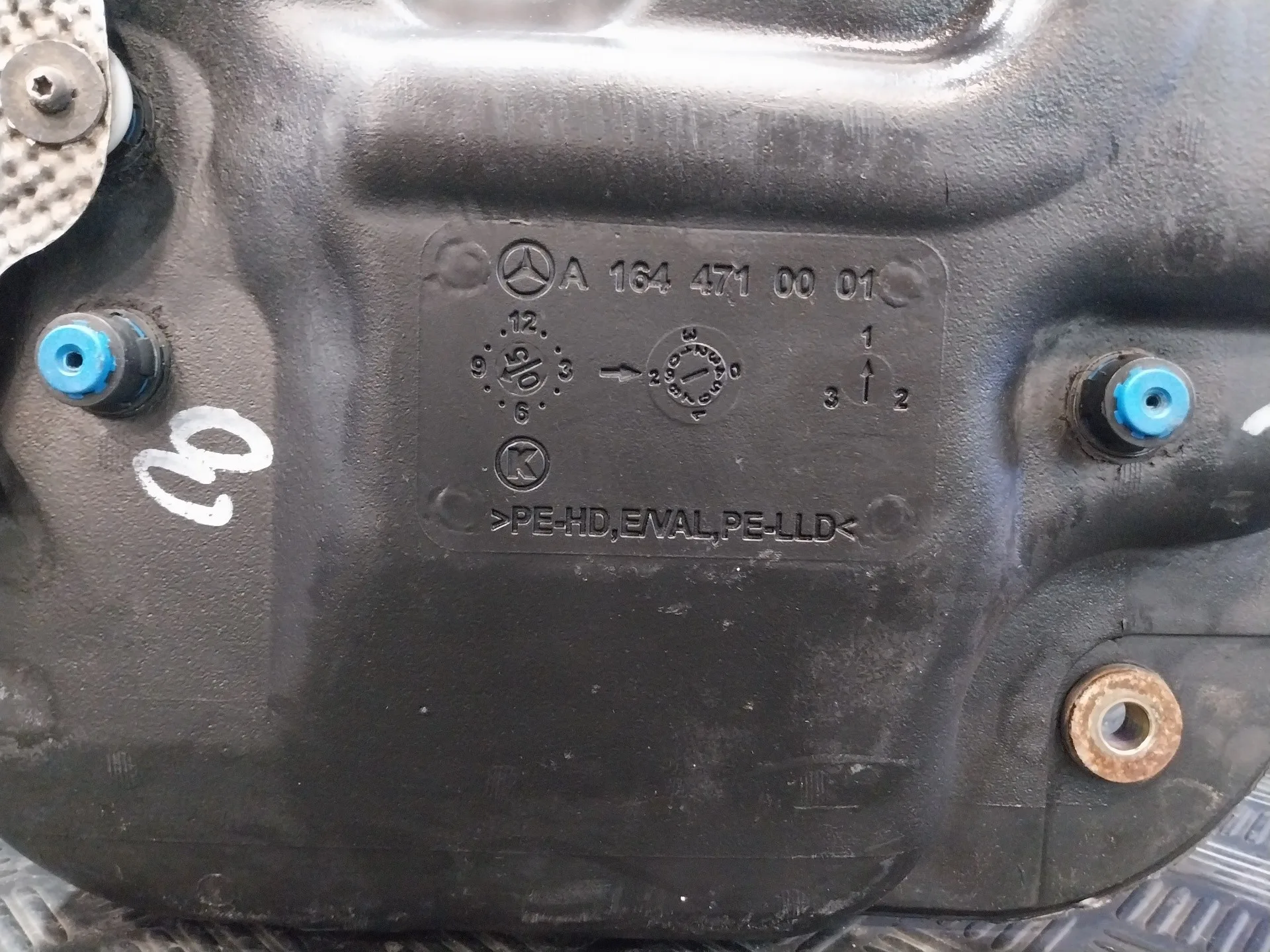 Deposito Combustible para Mercedes-Benz Clase M (W164)