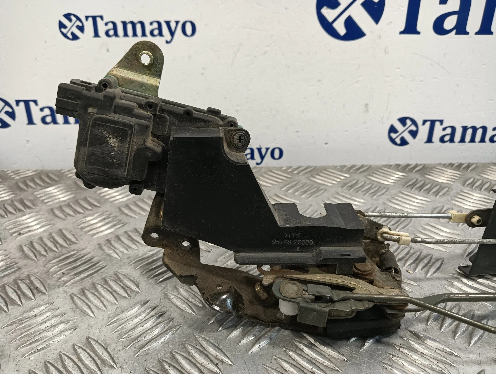 Cerradura Puerta Delantera Izquierda para Hyundai Accent (Lc)