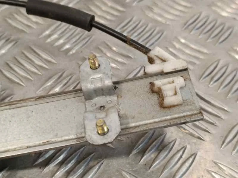 Elevalunas Delantero Izquierdo para Kia Rio