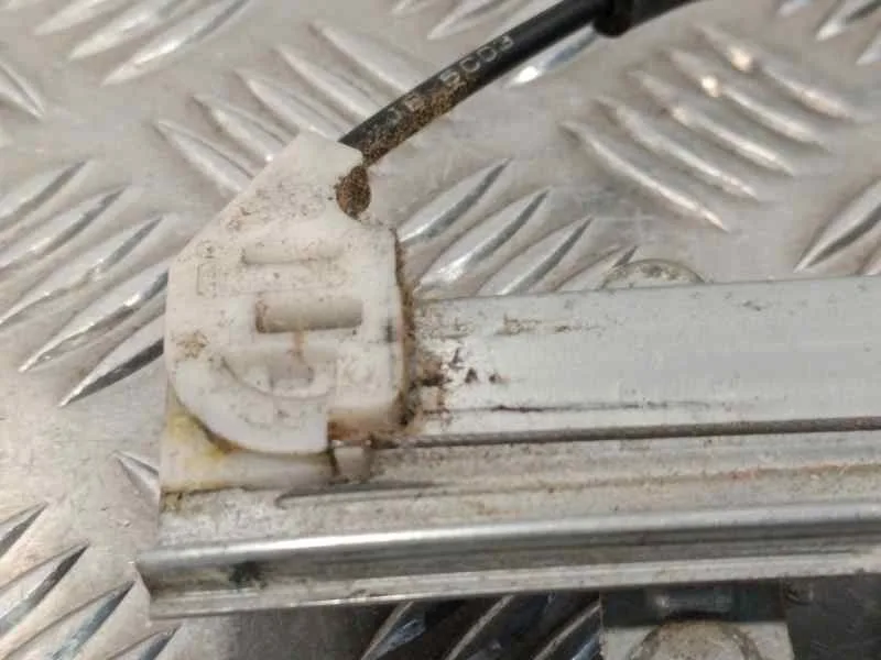 Elevalunas Delantero Izquierdo para Kia Rio
