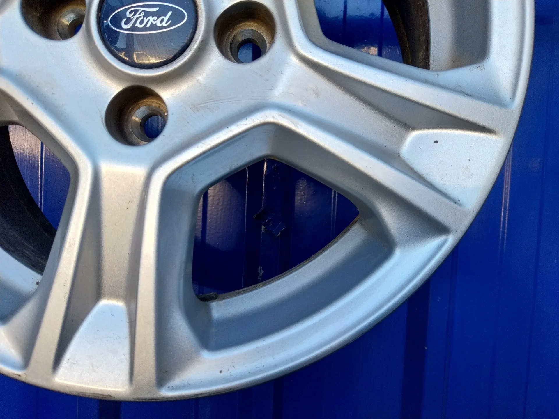 Llanta para Ford Tourneo Courier (C4A)