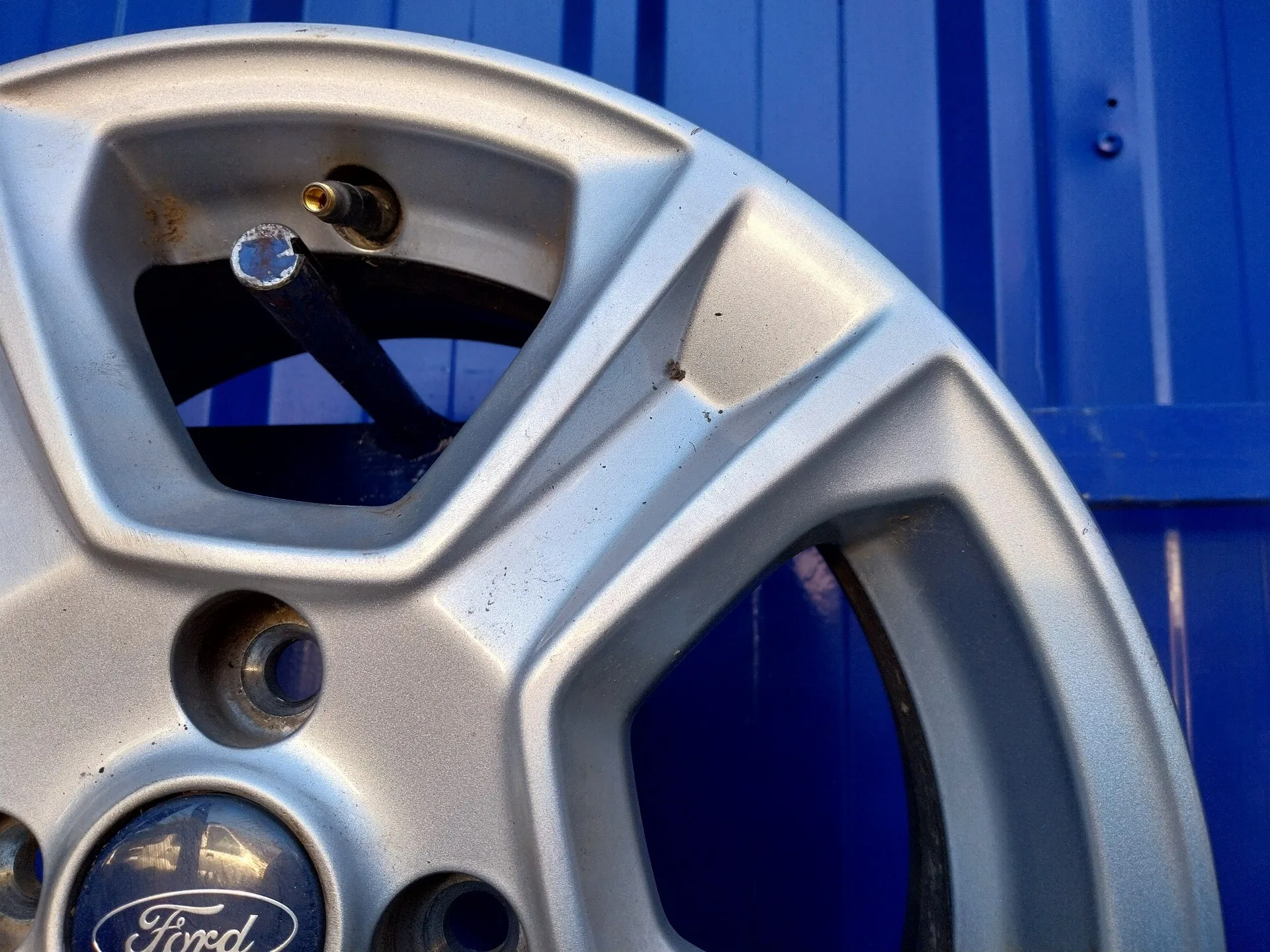 Llanta para Ford Tourneo Courier (C4A)