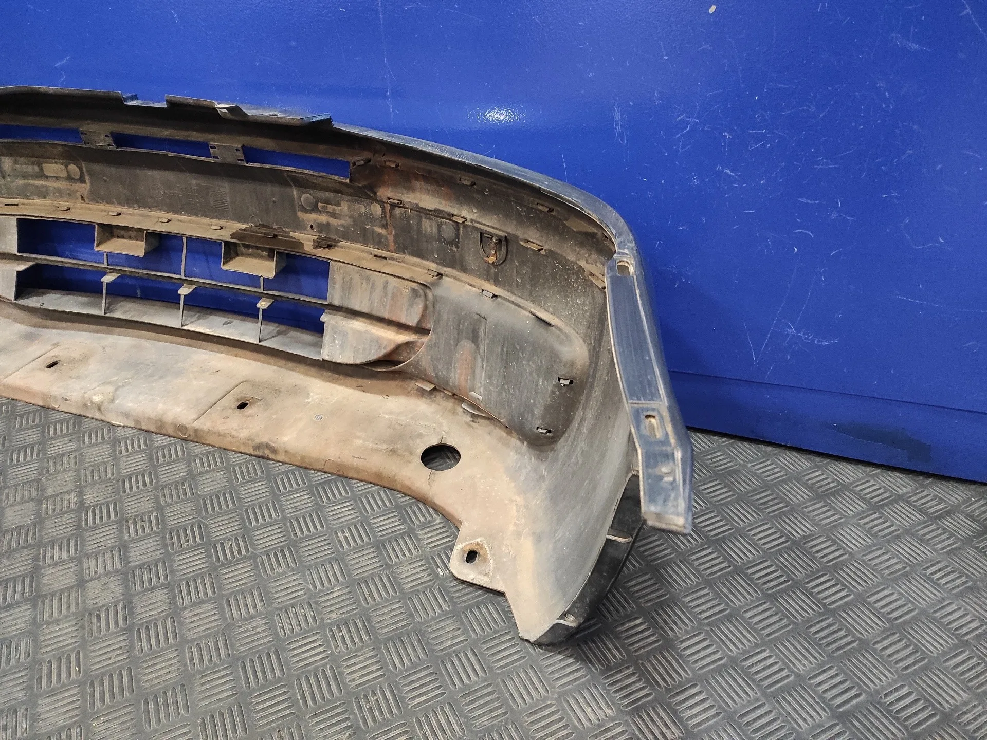 Paragolpes Delantero para Fiat Punto Berlina (188)