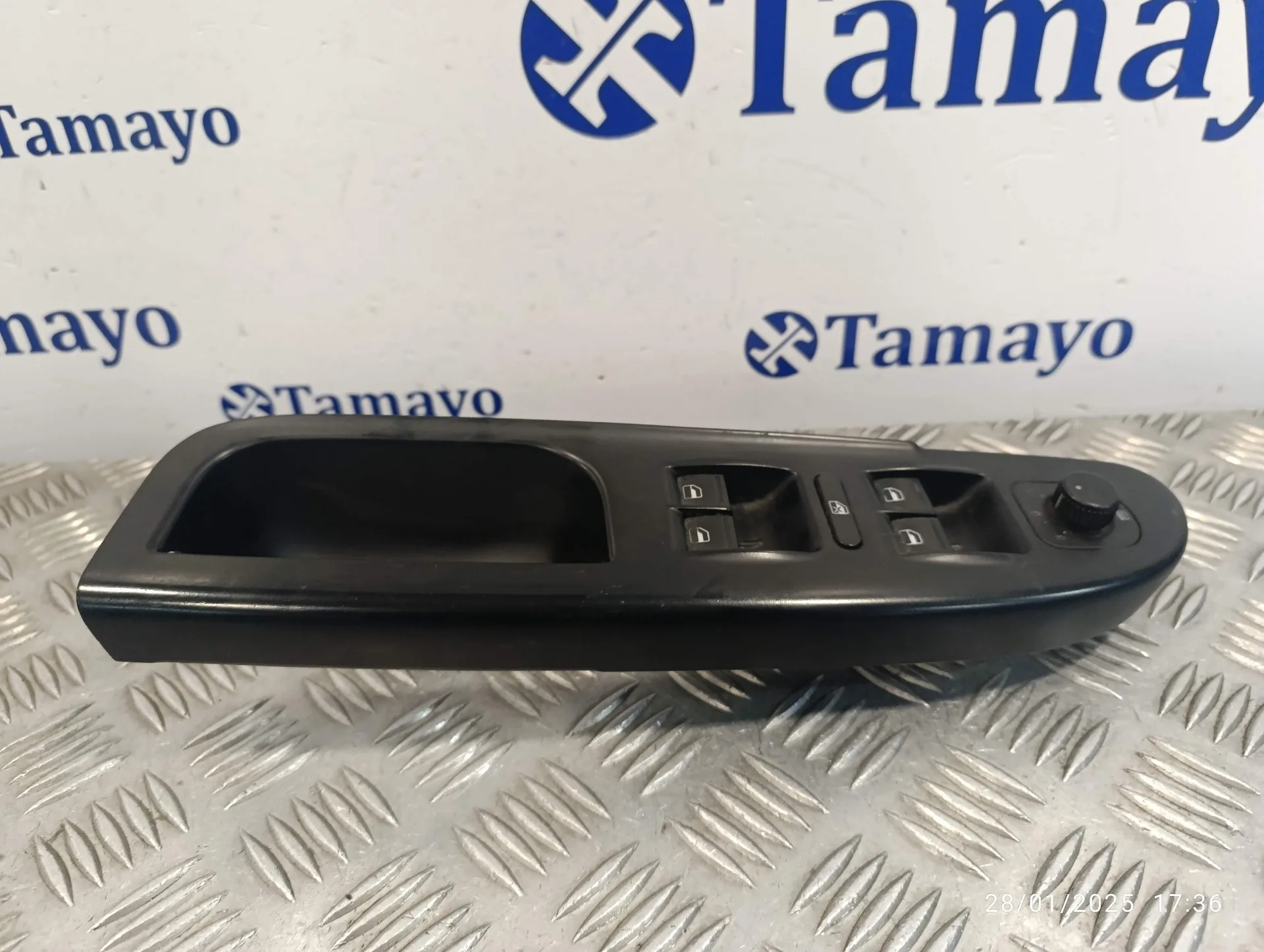 Mando Elevalunas Delantero Izquierdo para Volkswagen Passat Berlina (3C2)