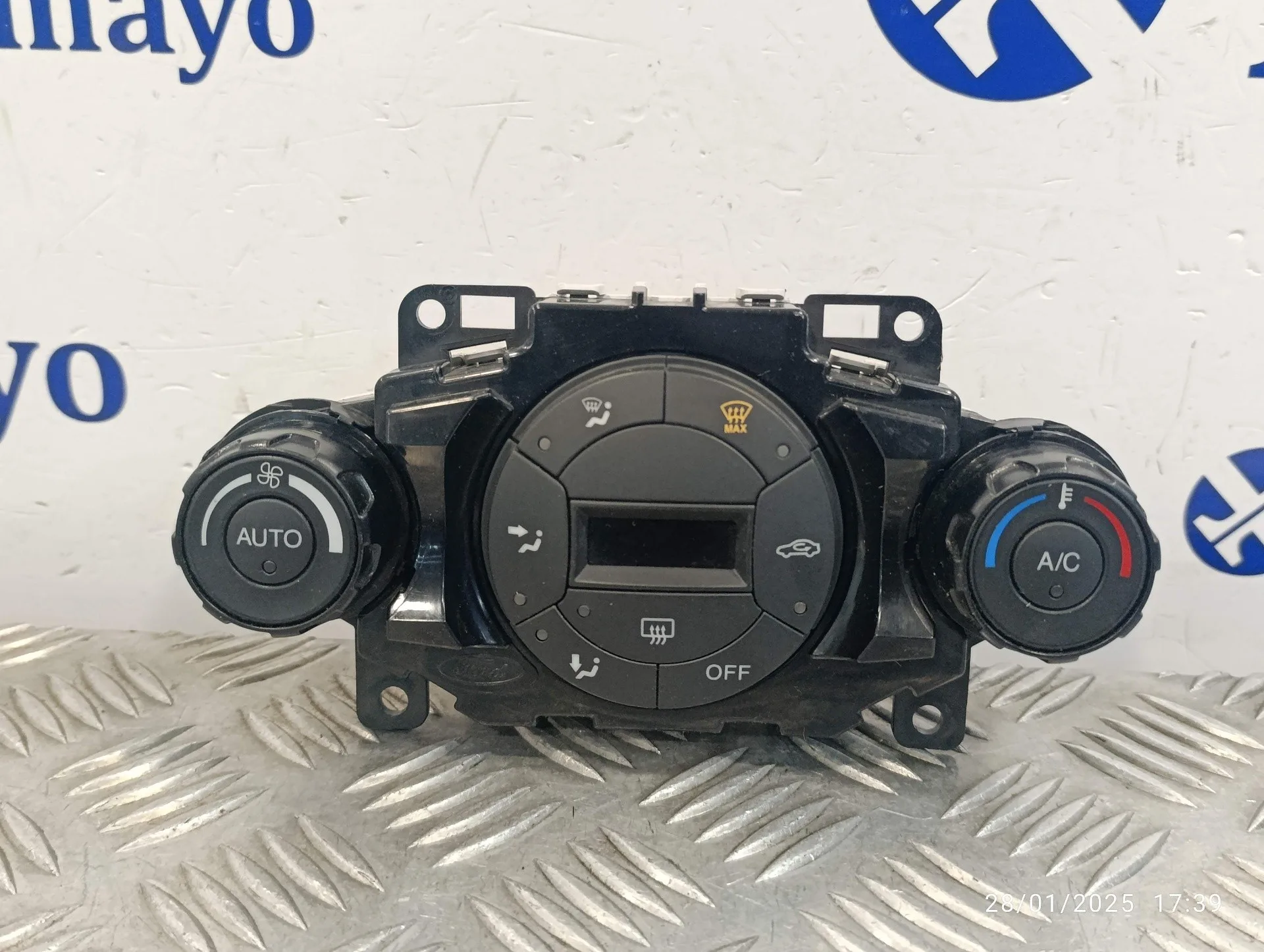 Mando Climatizador para Ford Fiesta (Ccn)