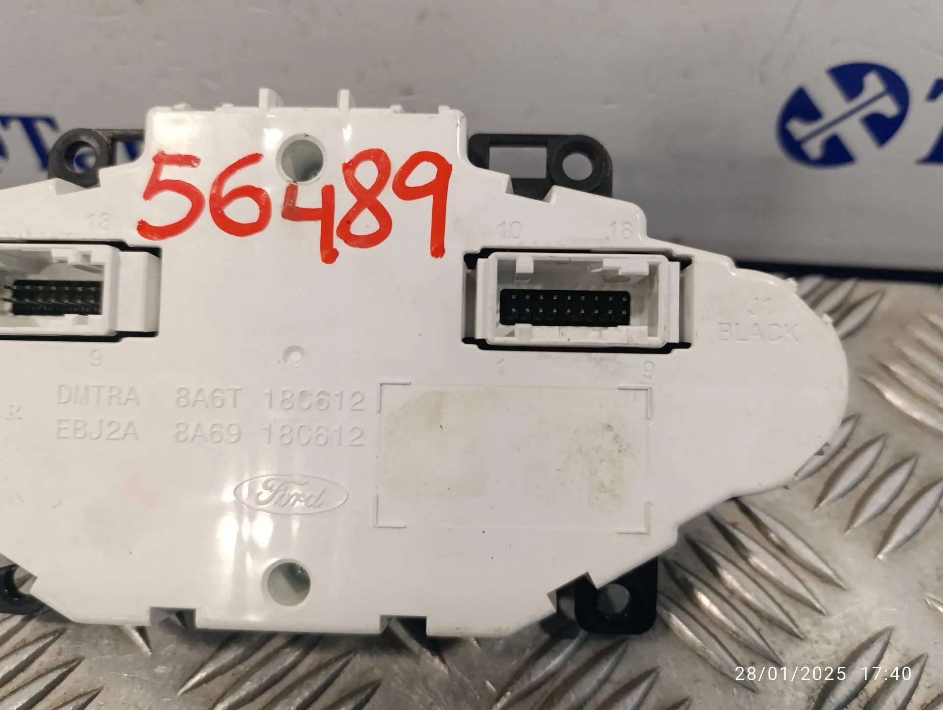 Mando Climatizador para Ford Fiesta (Ccn)