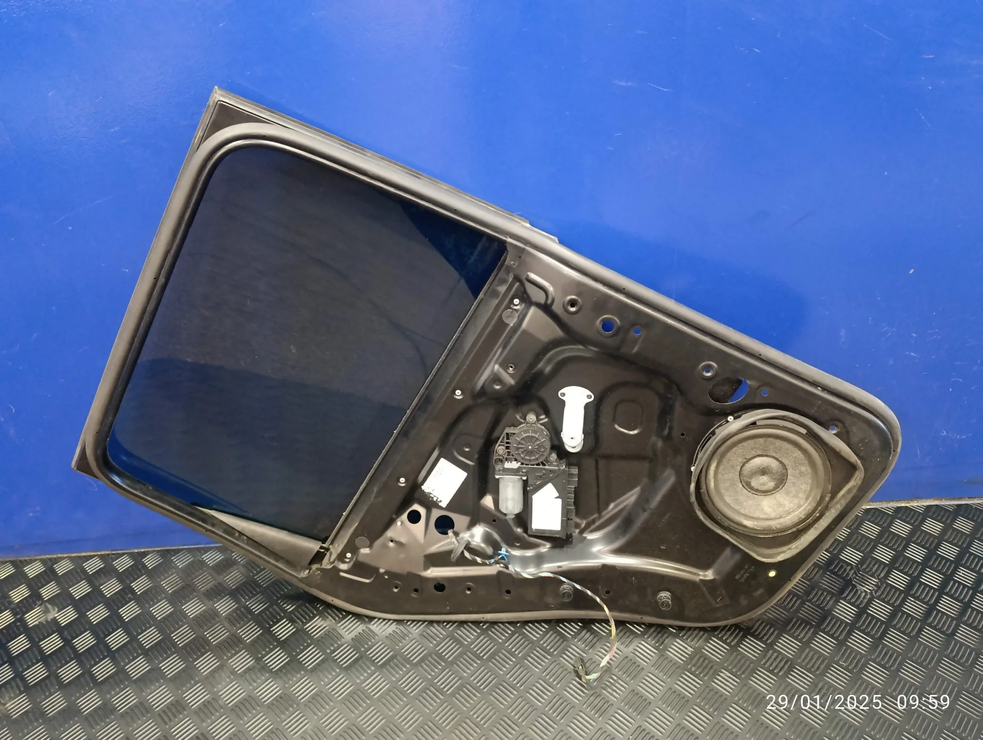 Elevalunas Trasero Izquierdo para Volkswagen Touareg (7L6)
