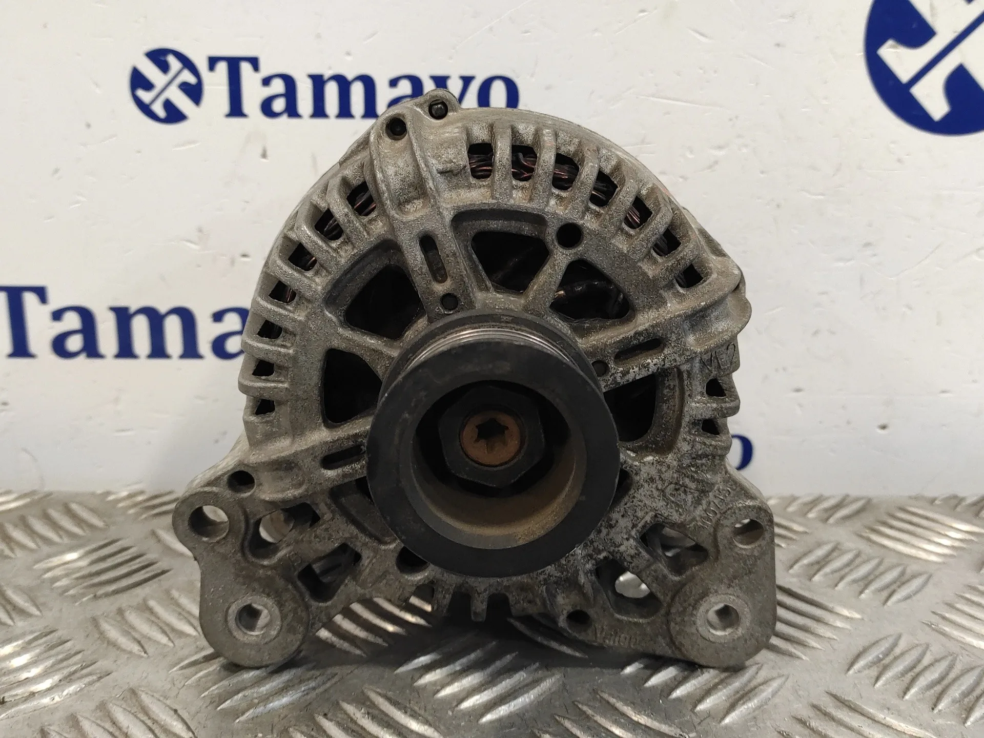 Alternador para Volkswagen Polo (6R1)