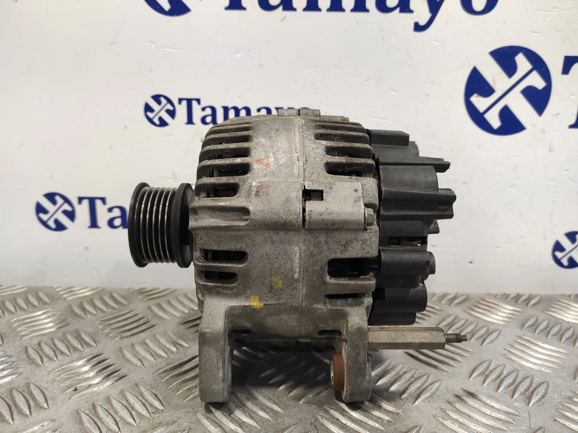 Alternador para Volkswagen Polo (6R1)