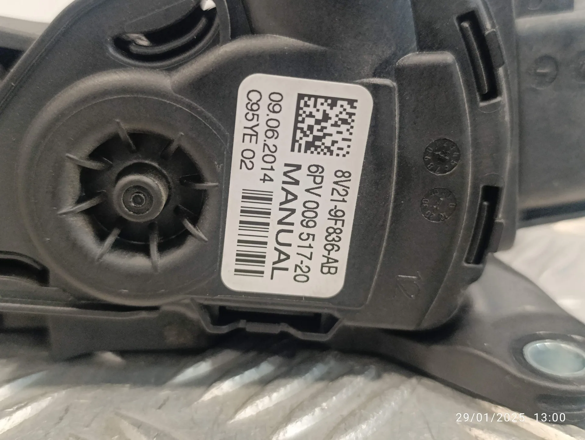 Pedal Acelerador para Ford Fiesta (Ccn)