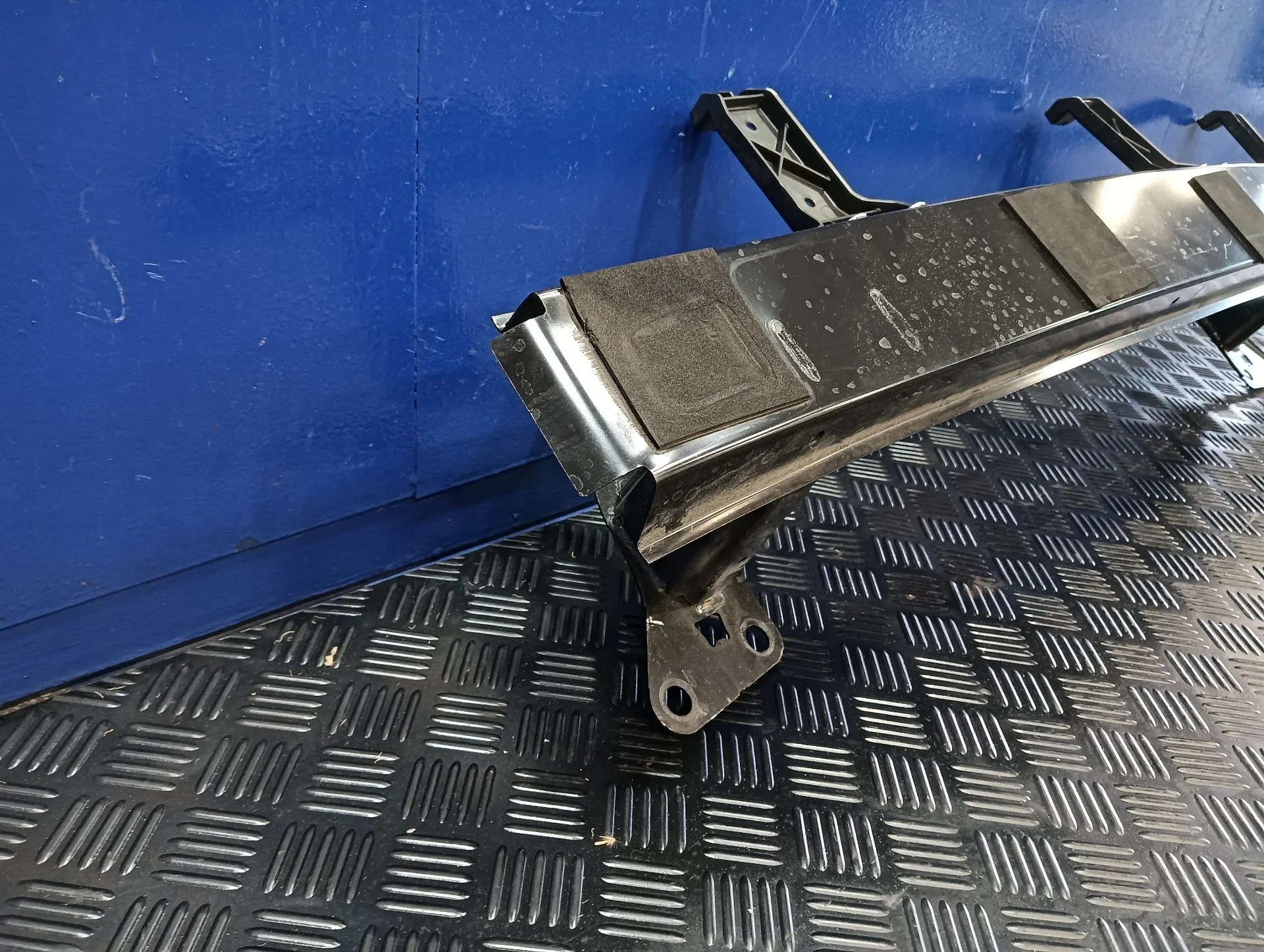 Refuerzo Paragolpes Trasero para Smart Forfour