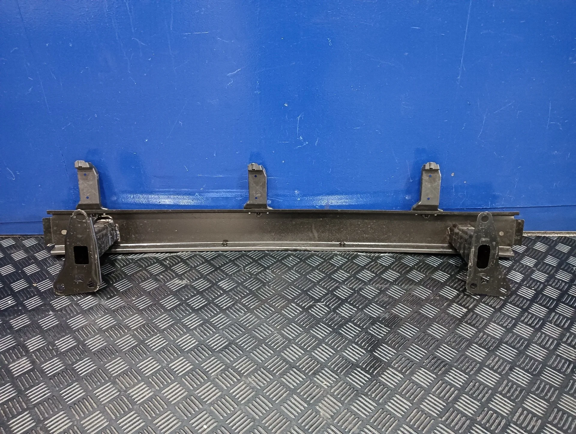 Refuerzo Paragolpes Trasero para Smart Forfour