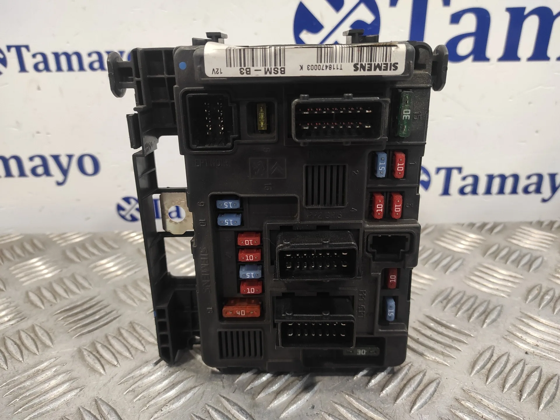 Caja Reles / Fusibles para Peugeot Partner (S2)