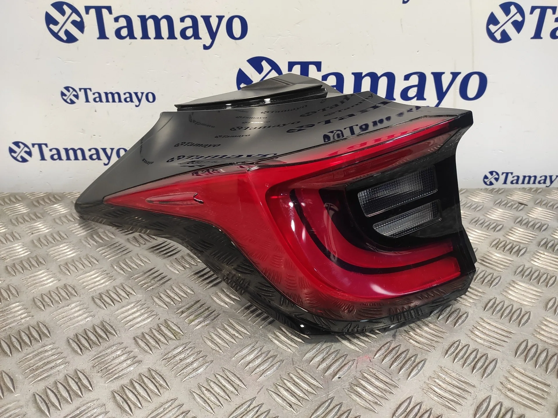 Piloto Trasero Izquierdo para Toyota Yaris (Xpa1F/Mxph11/Chxnbw)