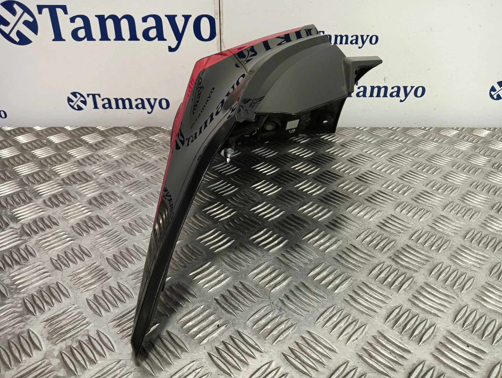 Piloto Trasero Derecho para Toyota Yaris (Xpa1F/Mxph11/Chxnbw)