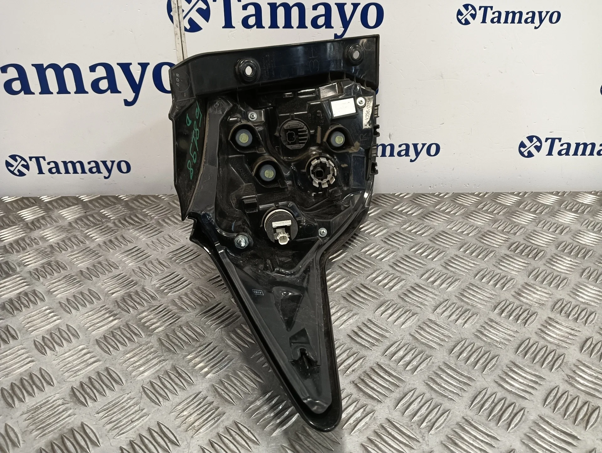 Piloto Trasero Derecho para Toyota Yaris (Xpa1F/Mxph11/Chxnbw)