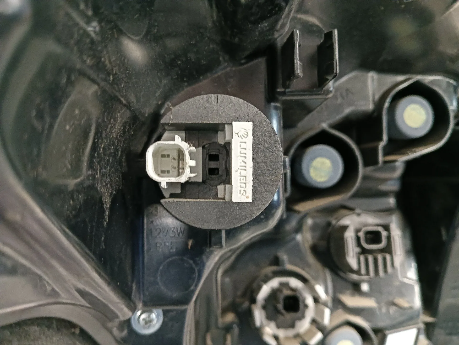 Piloto Trasero Derecho para Toyota Yaris (Xpa1F/Mxph11/Chxnbw)