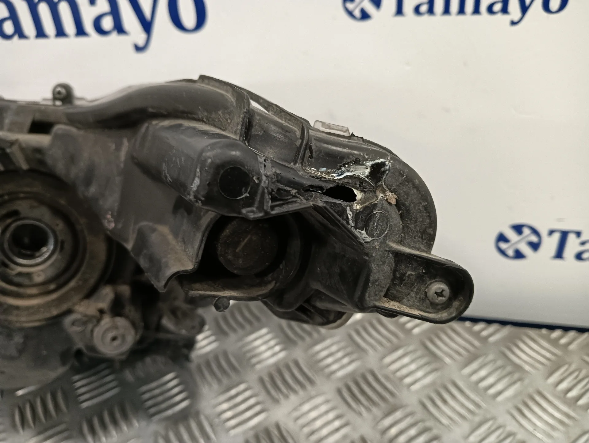 Faro Derecho para Toyota Yaris (Xpa1F/Mxph11/Chxnbw)