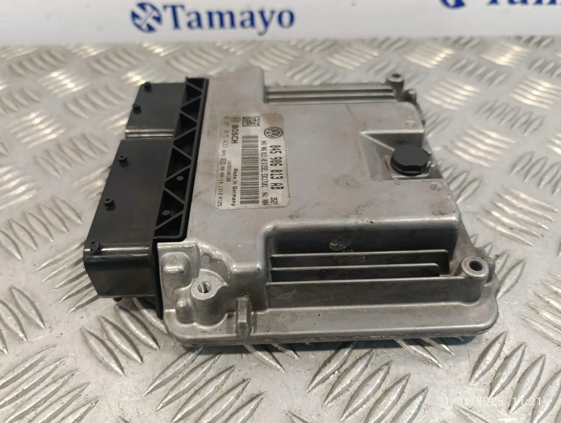 Centralita Motor Uce para Seat Ibiza (6J5)