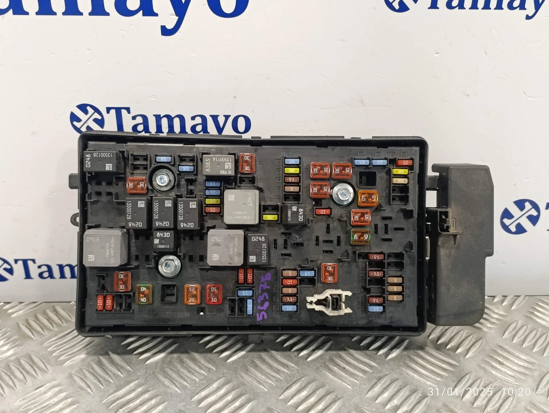 Caja Reles / Fusibles para Opel Insignia Berlina