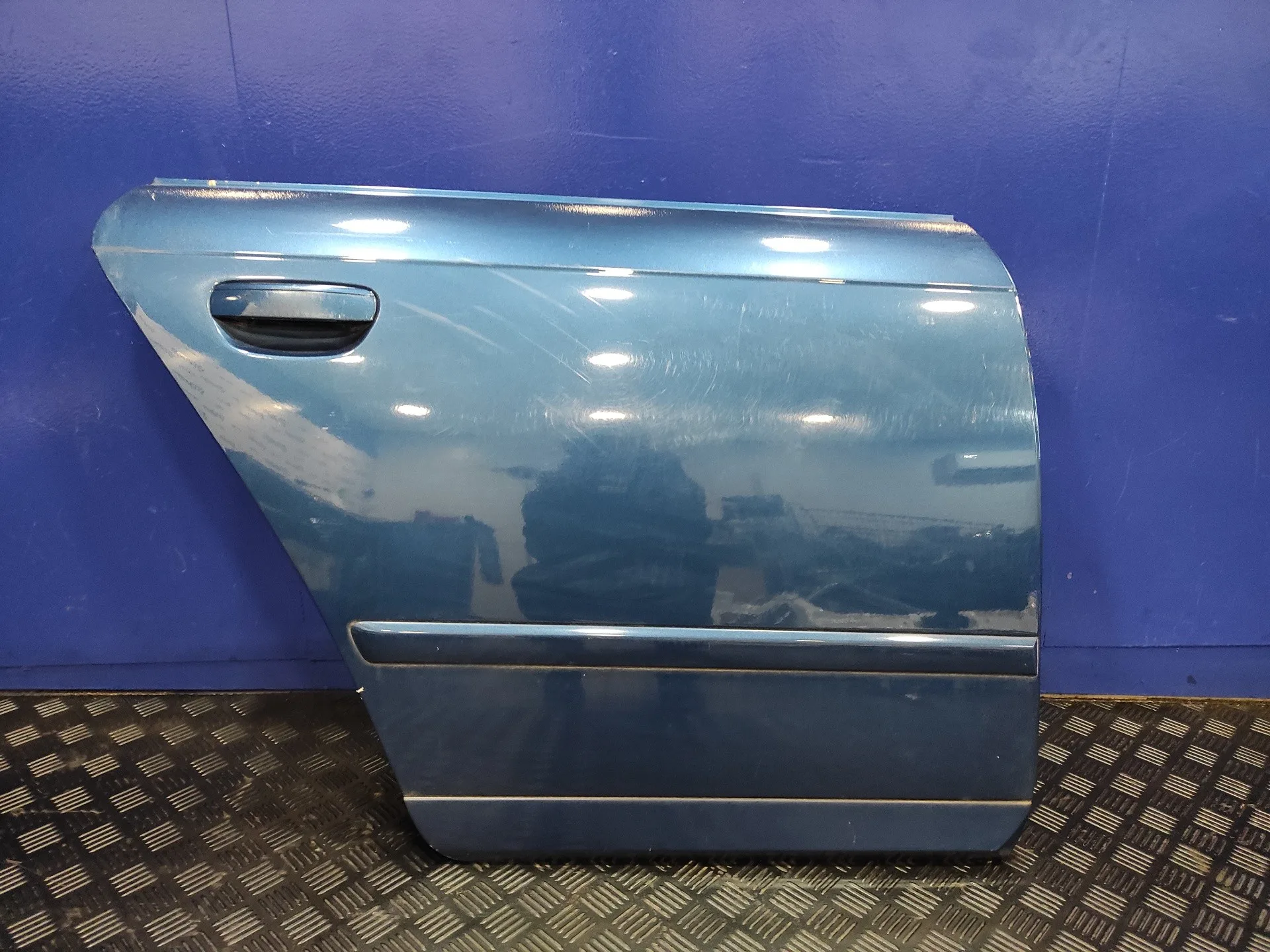 Puerta Trasera Derecha para Seat Exeo St (3R5)(2009>)