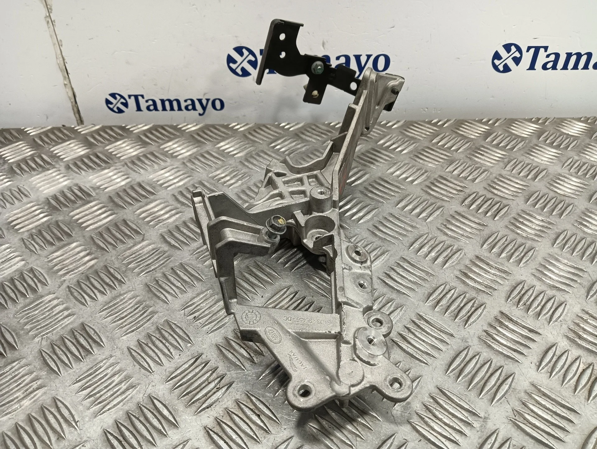Soporte Alternador para Land Rover Discovery Sport