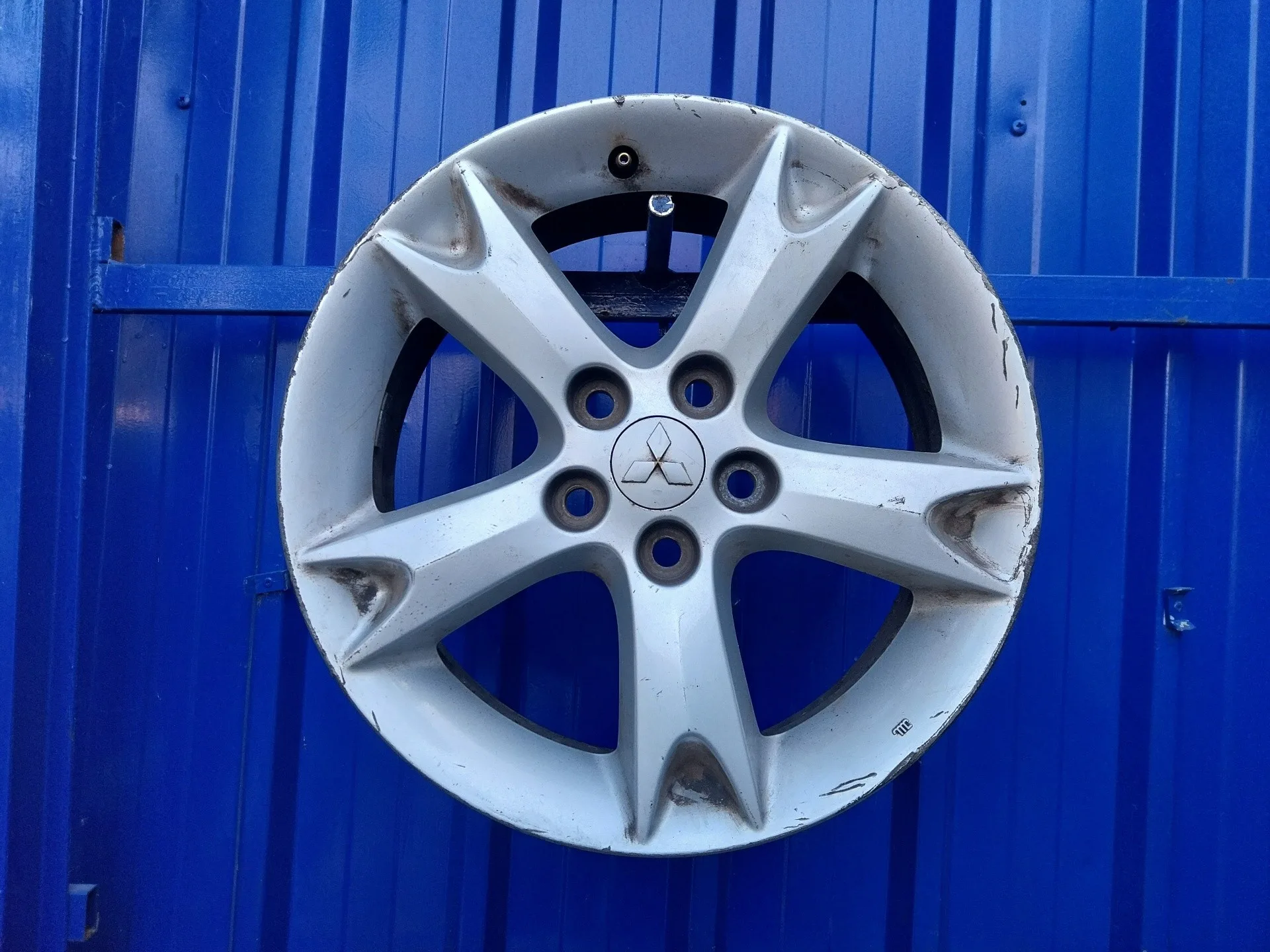 Llanta para Mitsubishi Grandis (Na0W)