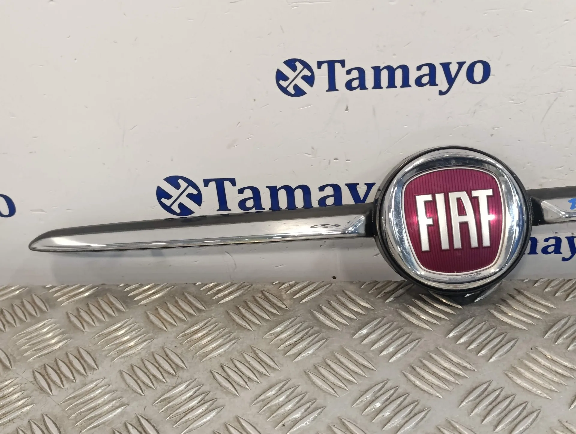 Rejilla Delantera para Fiat 500 (312)