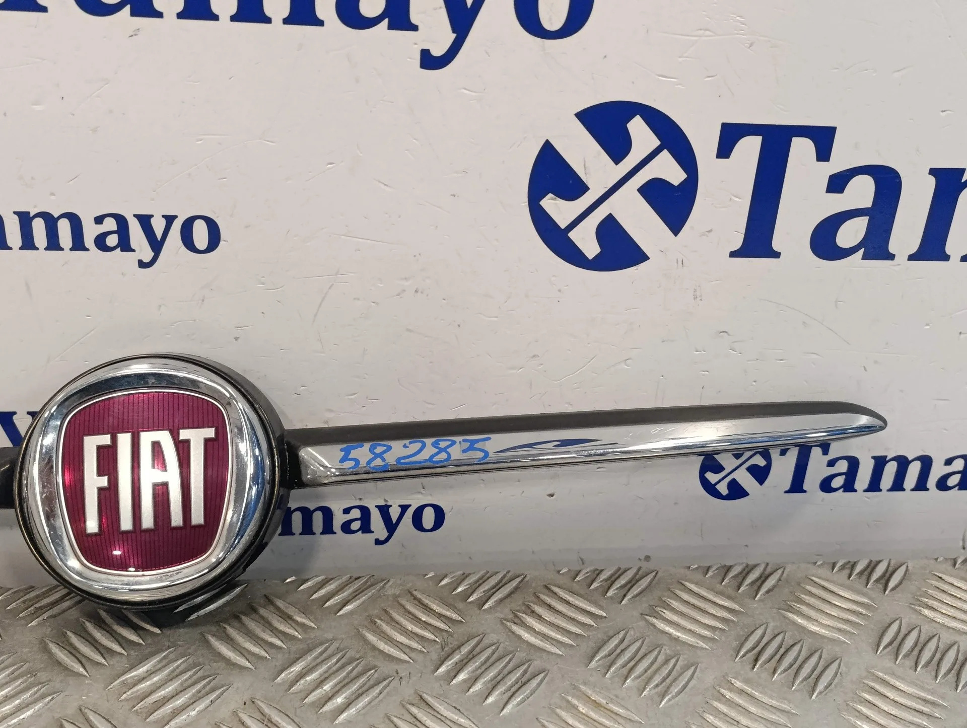 Rejilla Delantera para Fiat 500 (312)