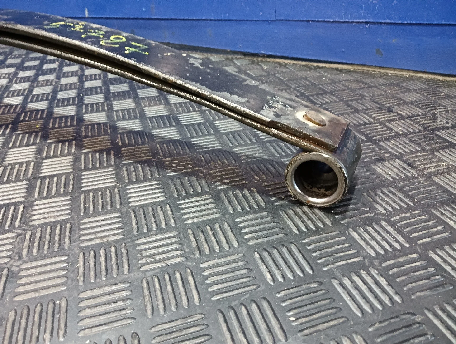 Ballesta Delantera para Mitsubishi Canter 01/99 ->
