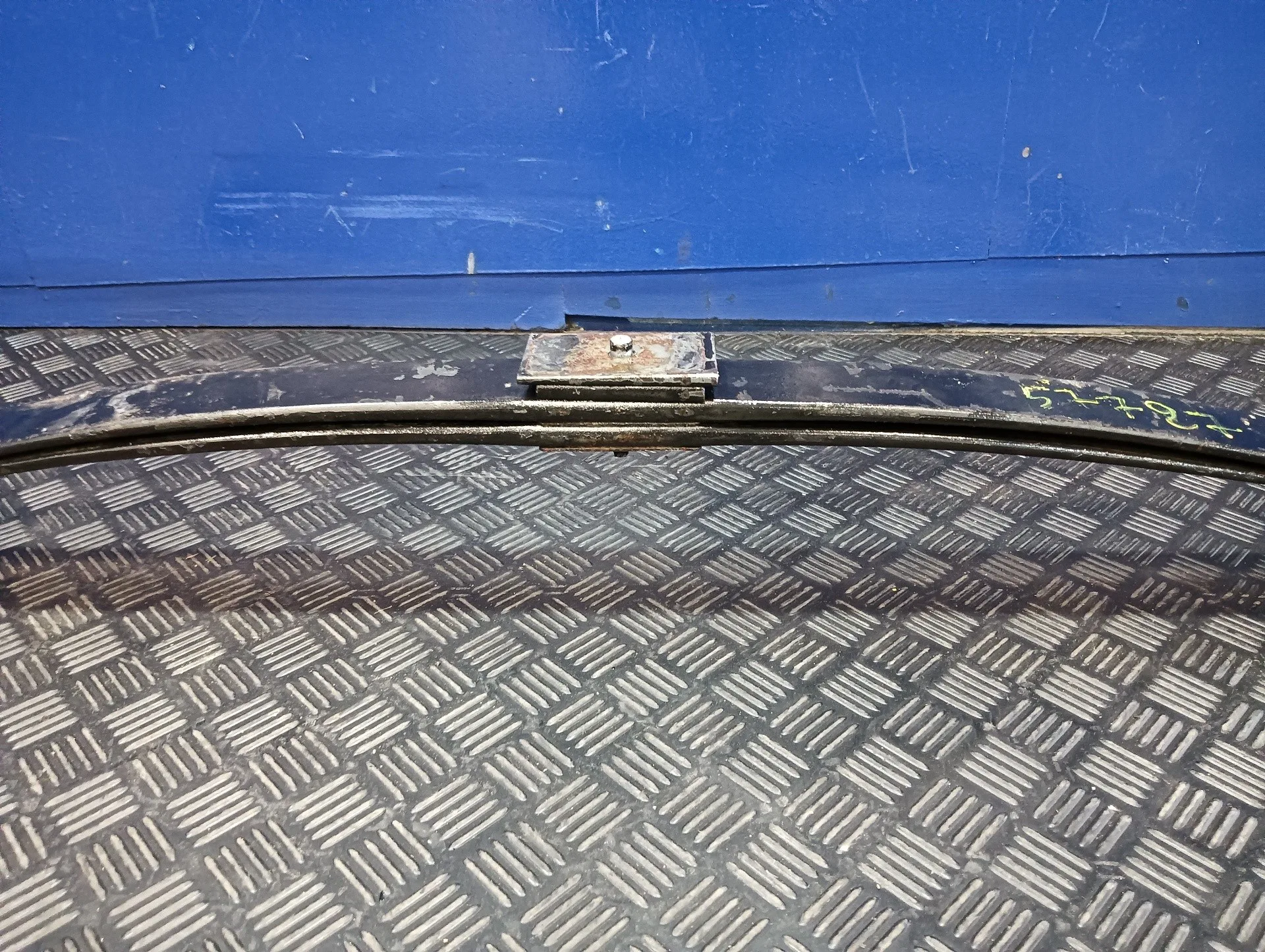 Ballesta Delantera para Mitsubishi Canter 01/99 ->